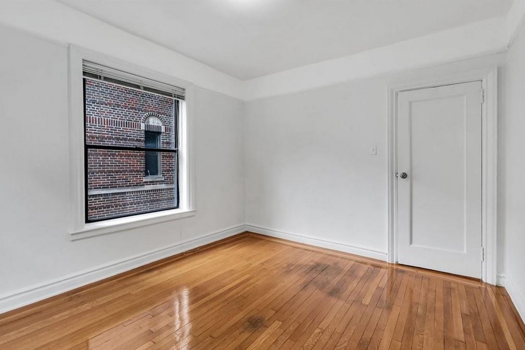 335 E 209th Street Unit# 4