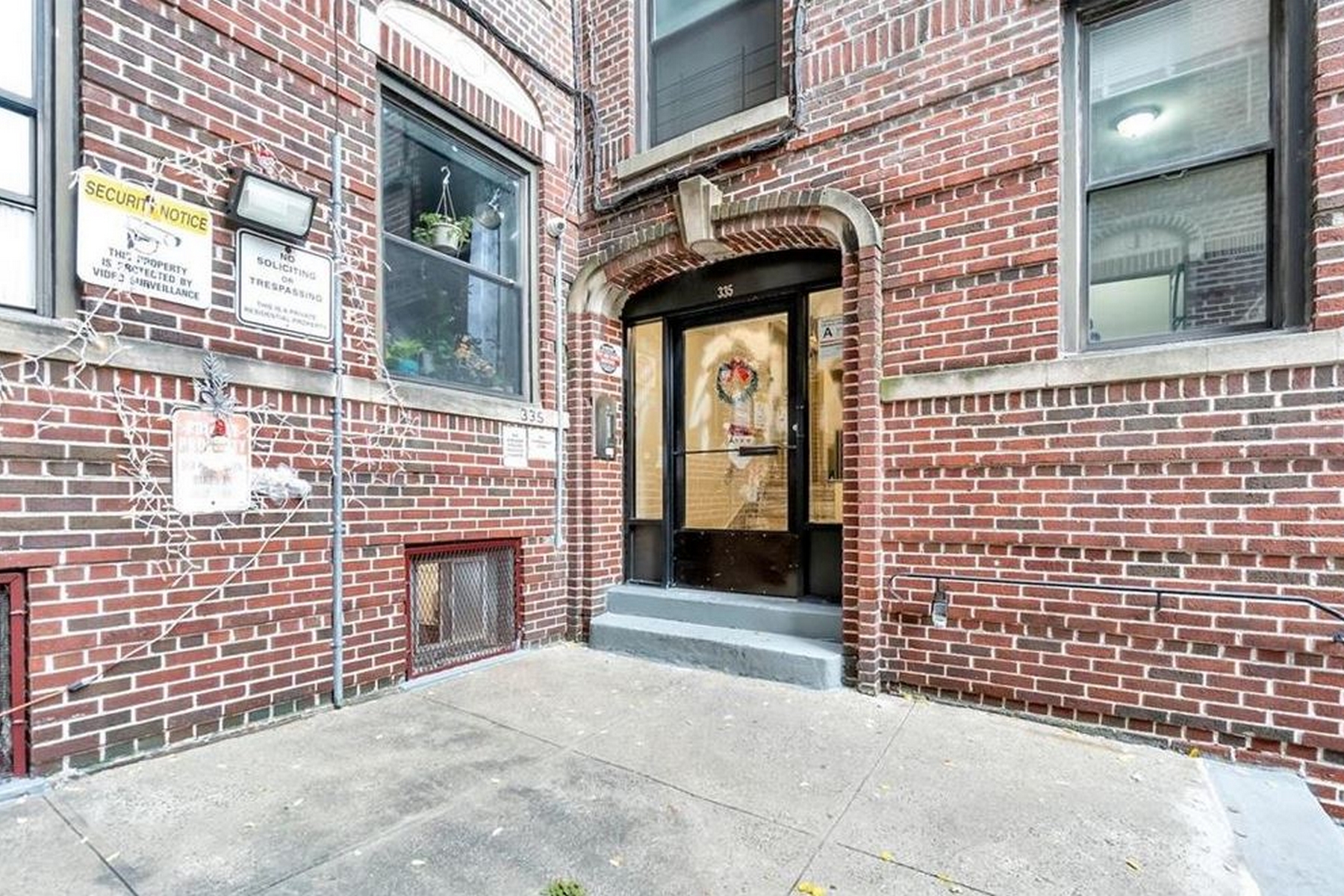 335 E 209th Street Unit# 4