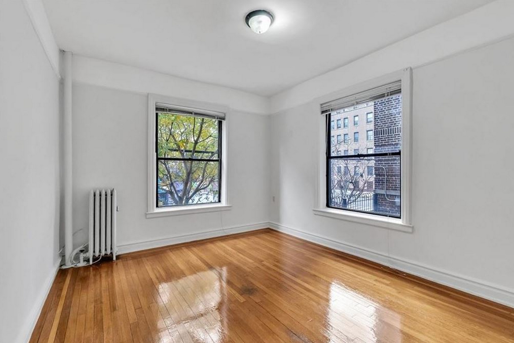 335 E 209th Street Unit# 4