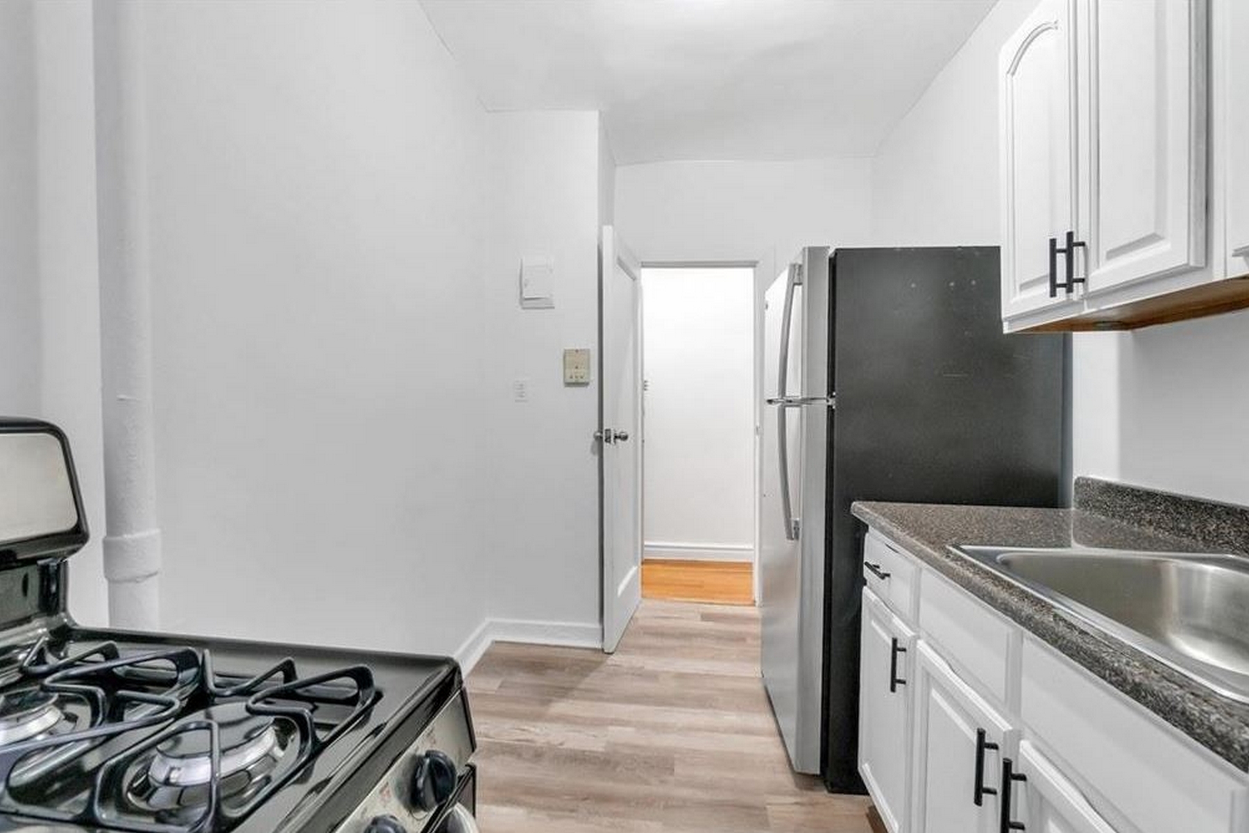 335 E 209th Street Unit# 4