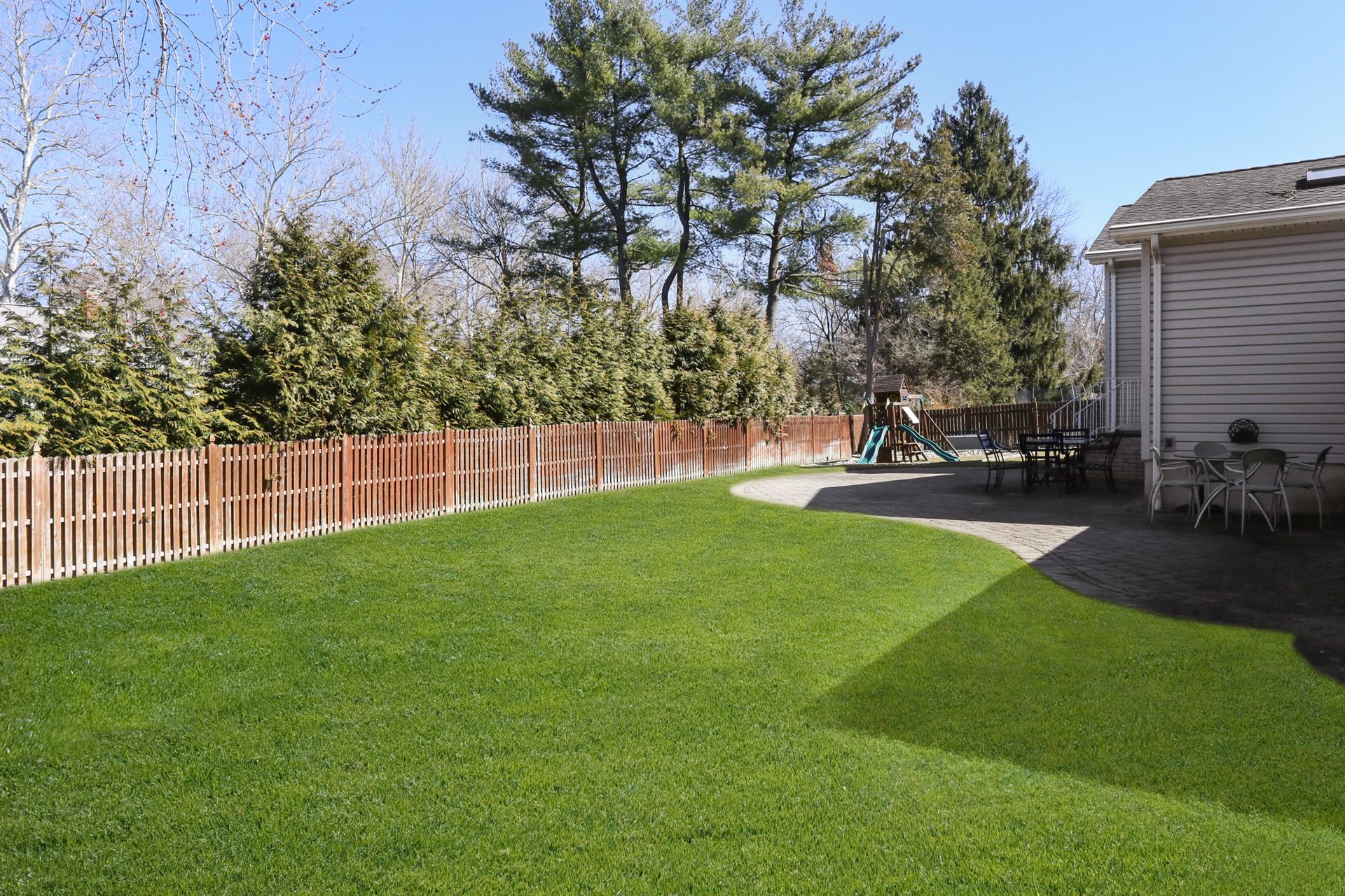 1 Cedar Court 