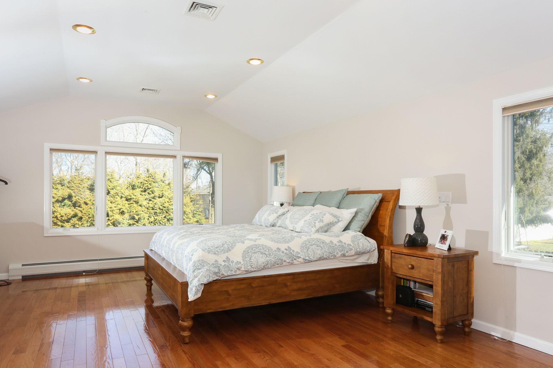 1 Cedar Court 