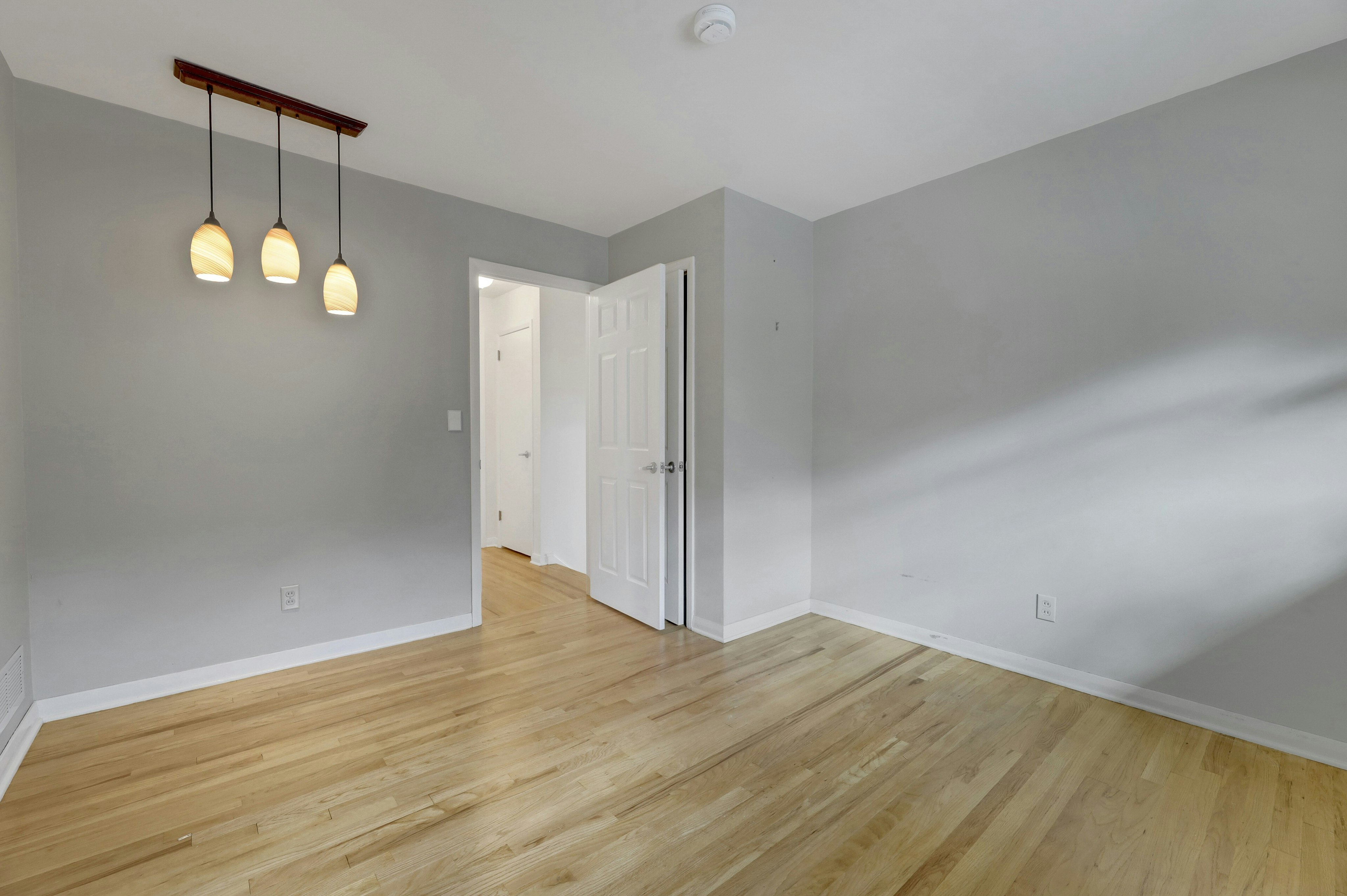 5 Forest Knoll Drive 