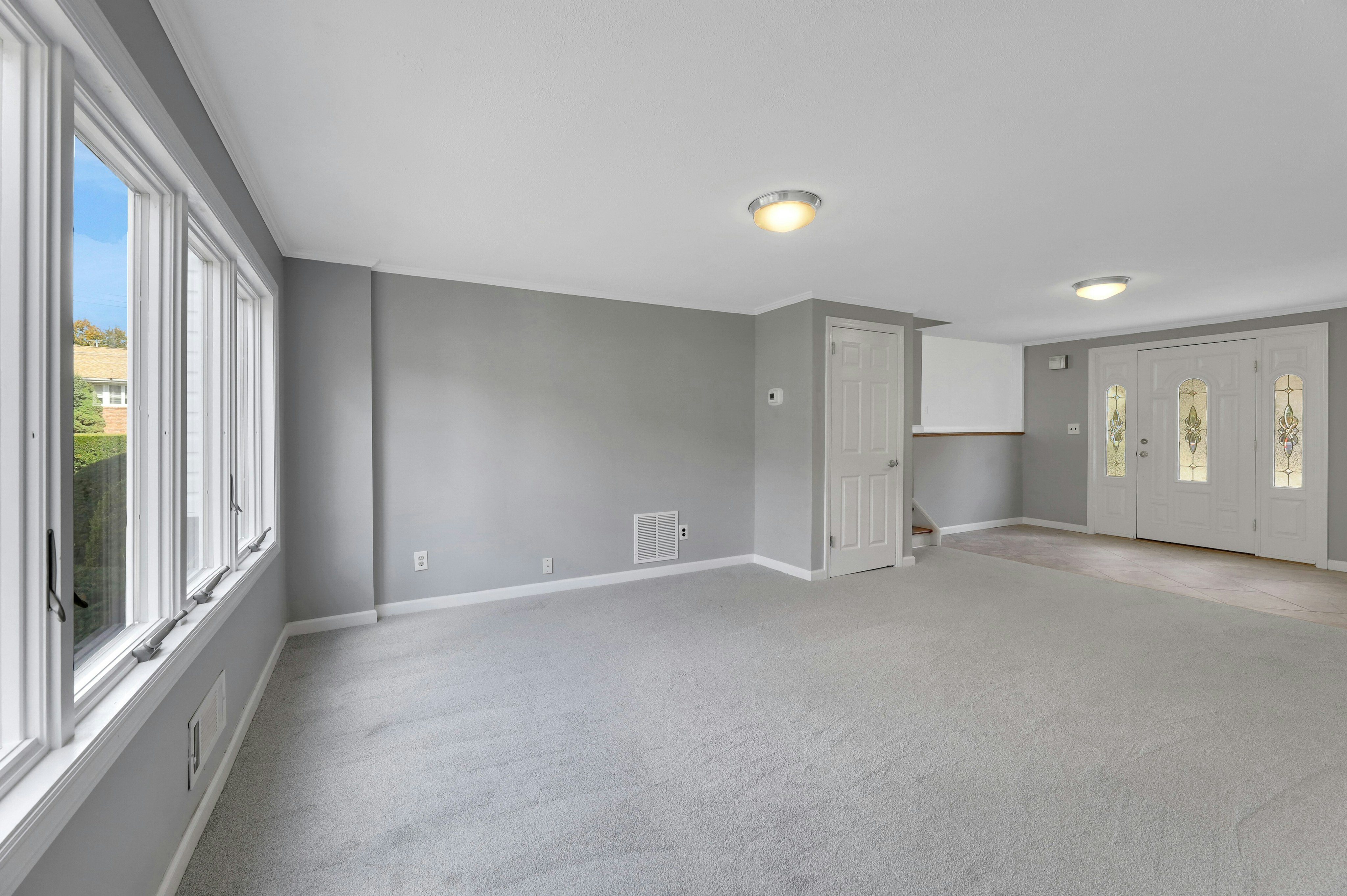 5 Forest Knoll Drive 