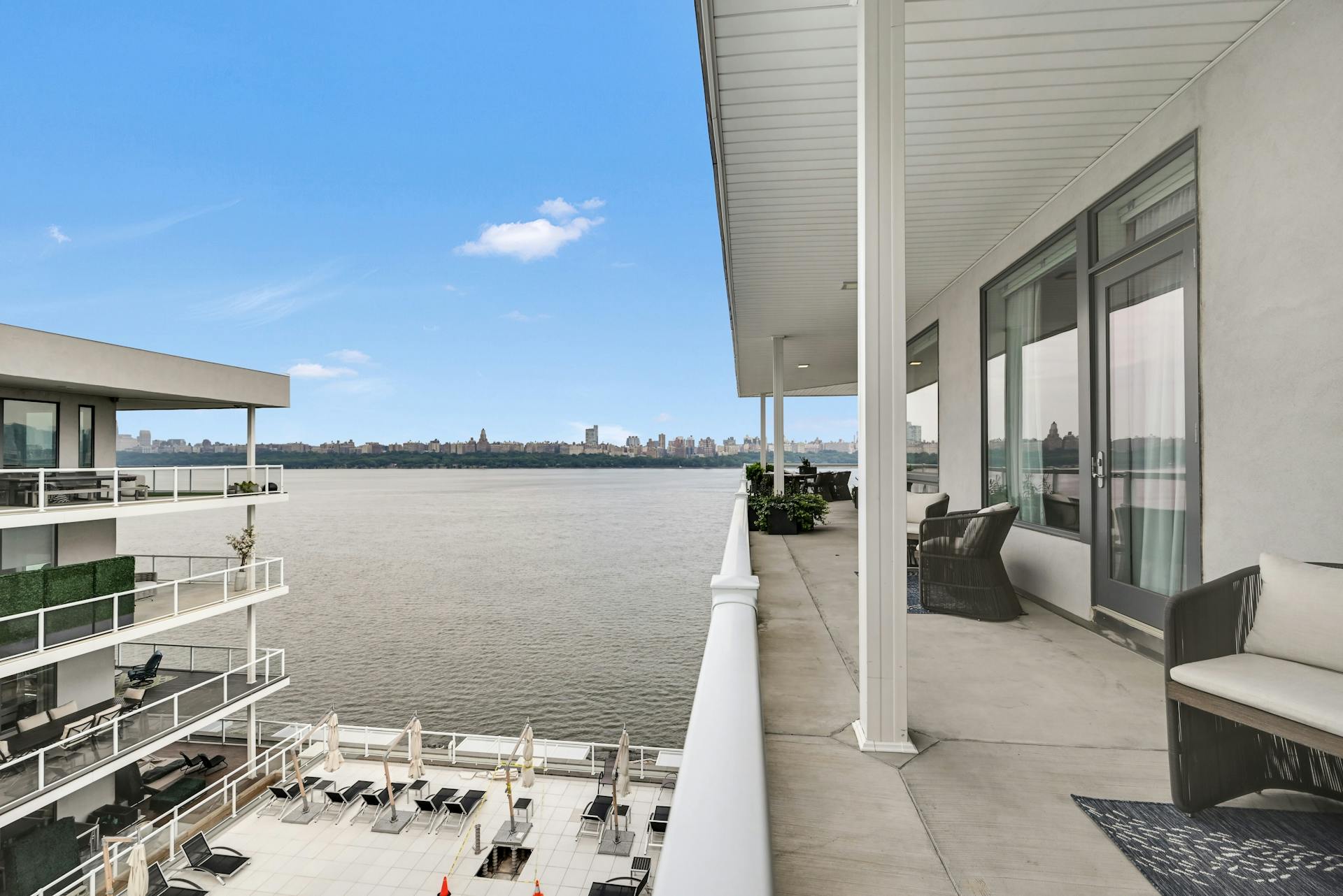3 Somerset Lane 611