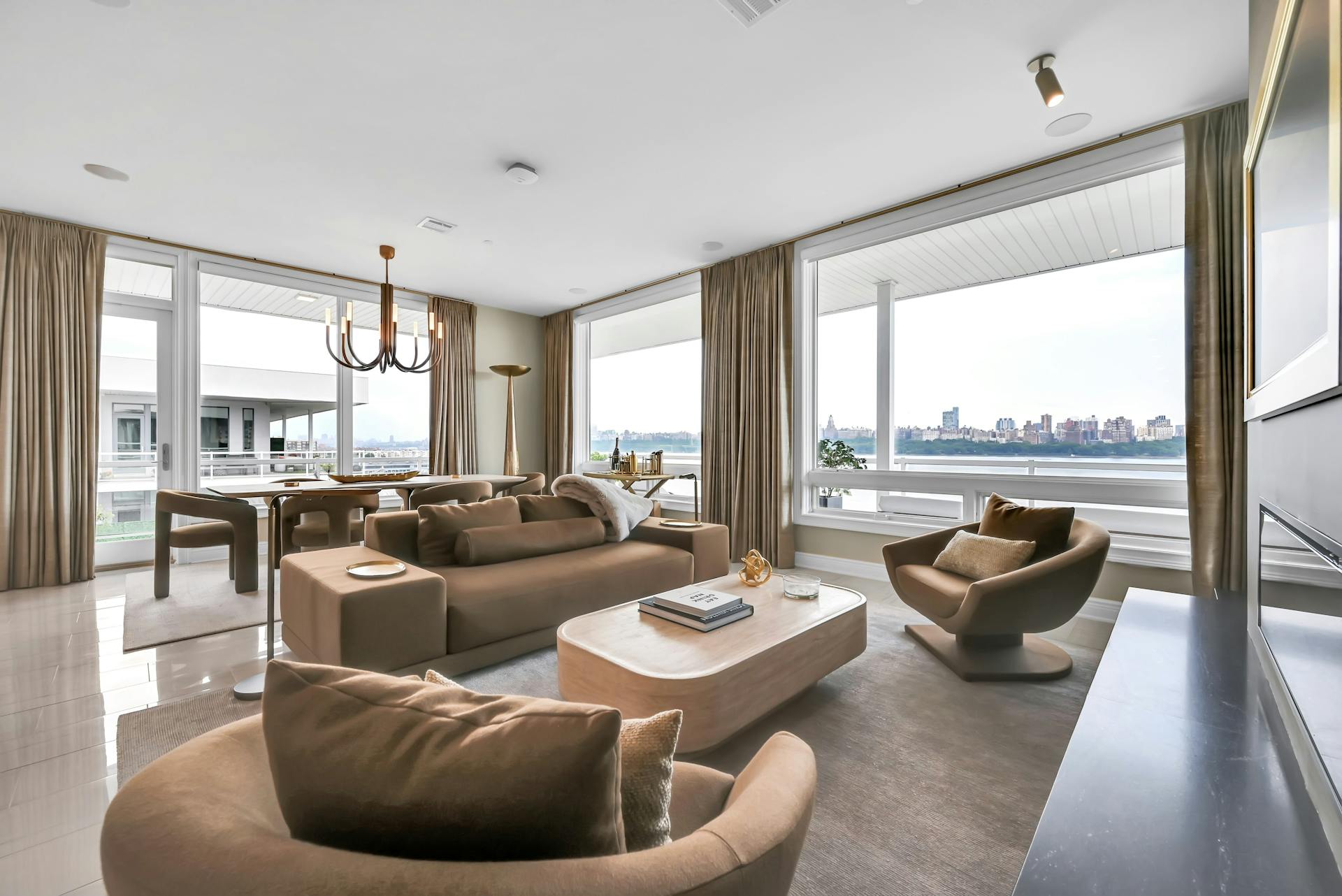 3 Somerset Lane 611