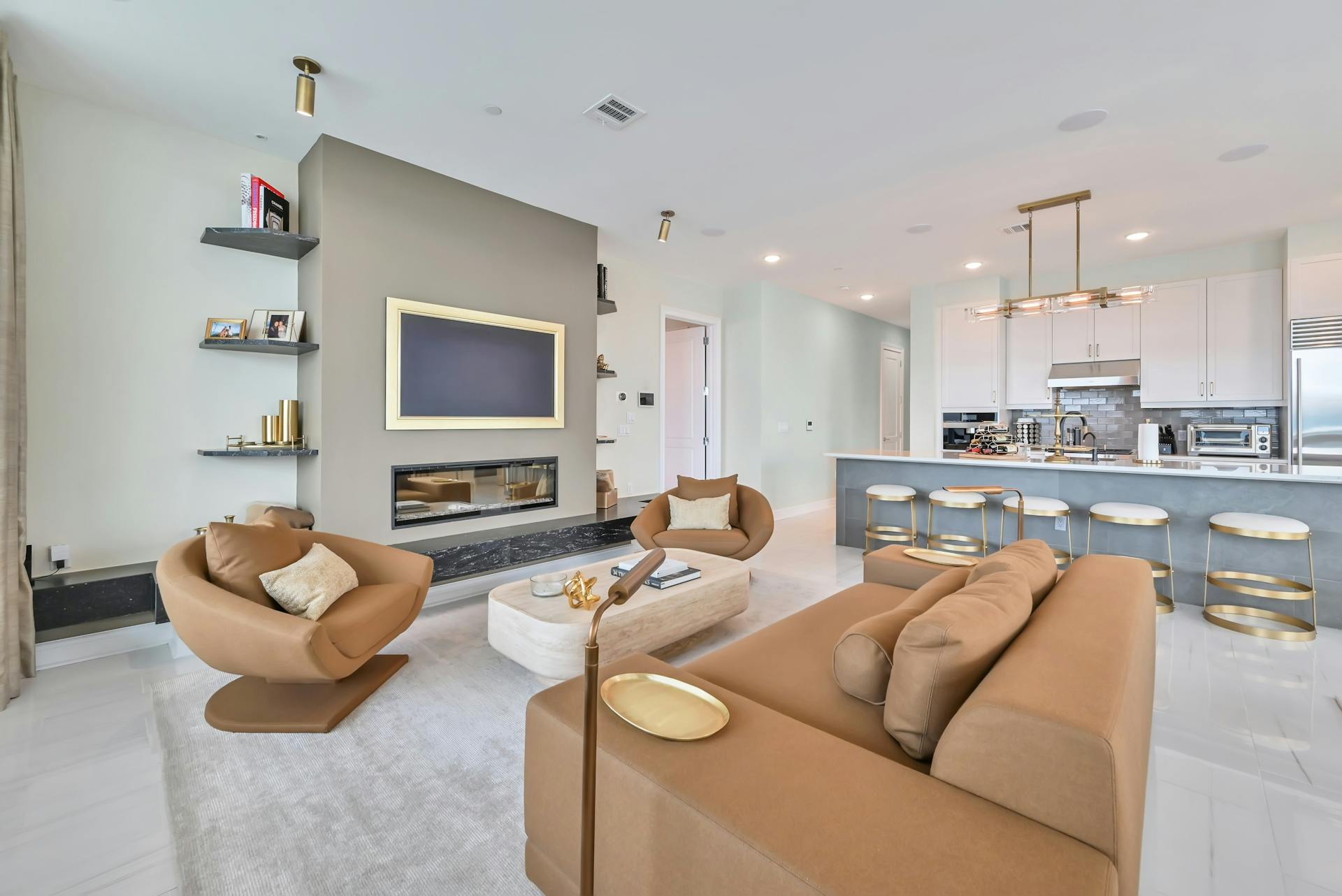 3 Somerset Lane 611