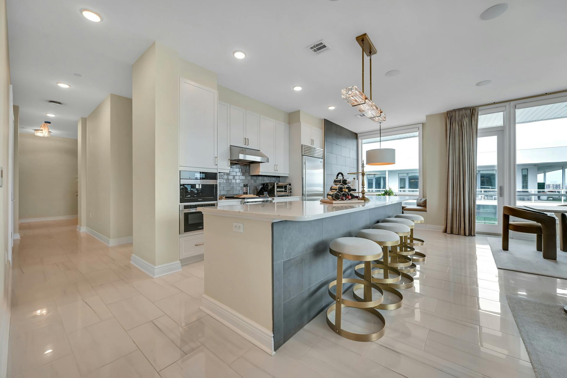 3 Somerset Lane 611