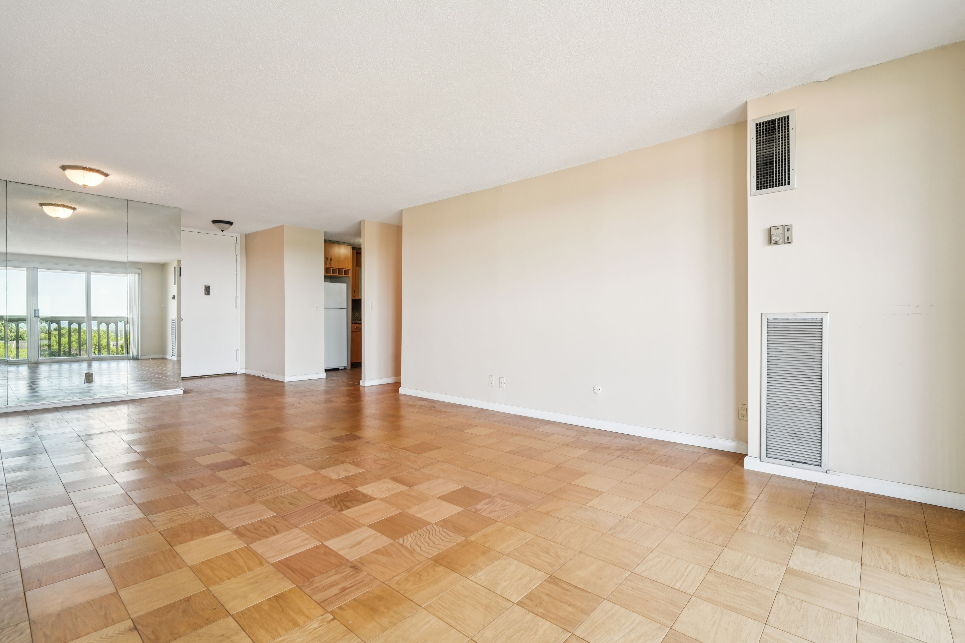 555 North Avenue #8P 