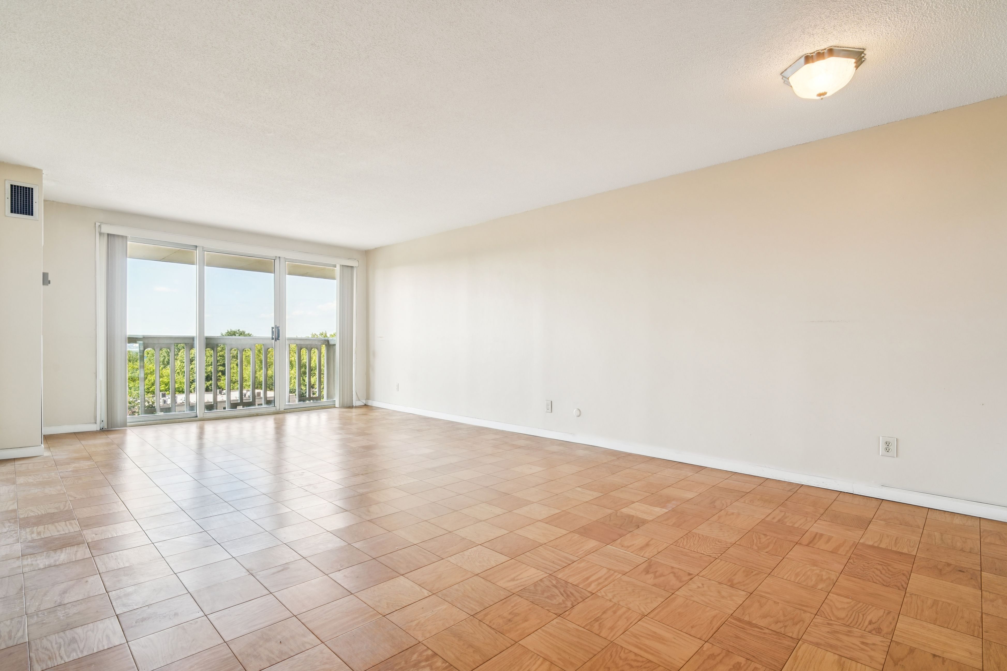 555 North Avenue #8P 