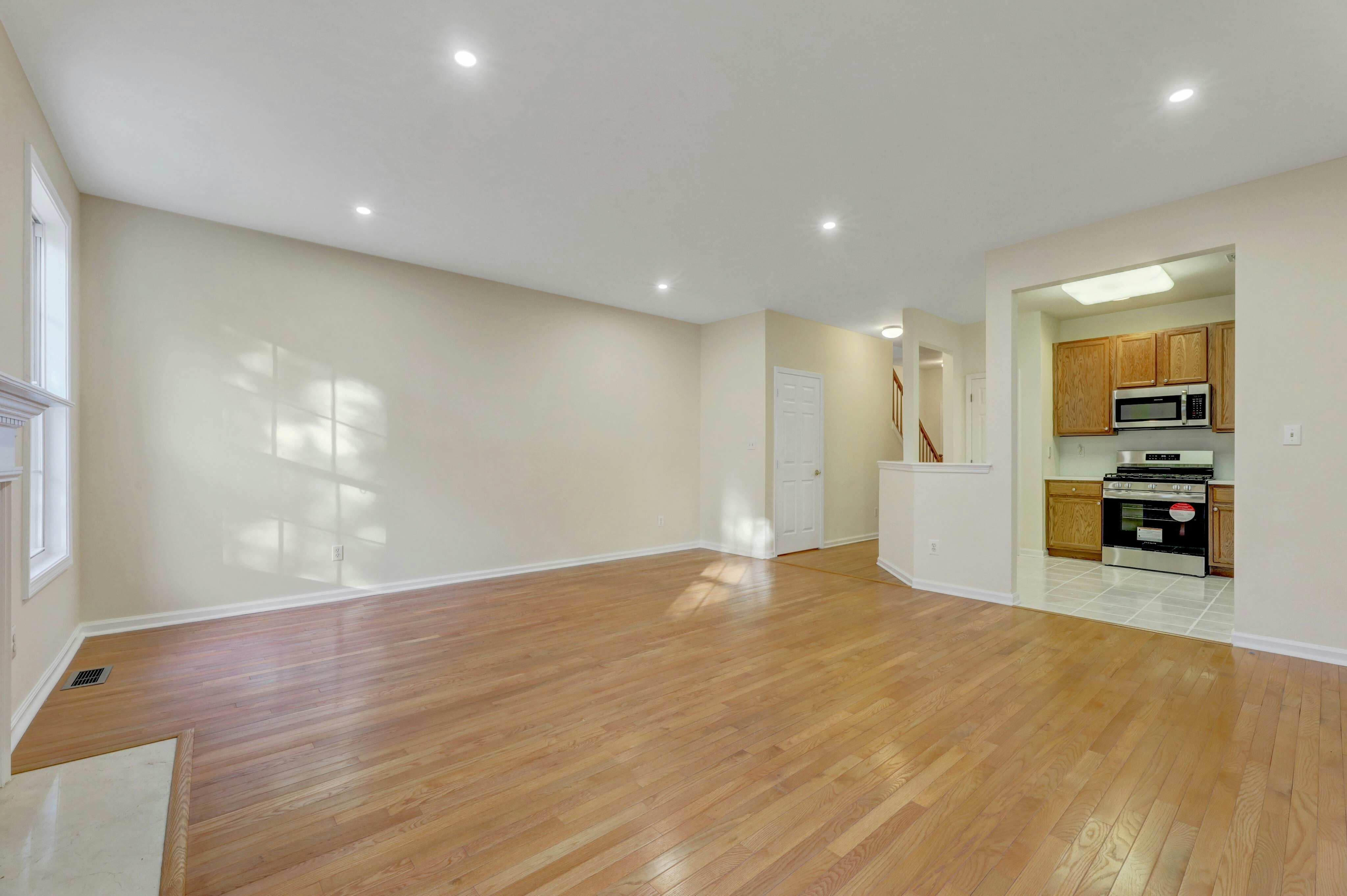 582 Brittany Circle 