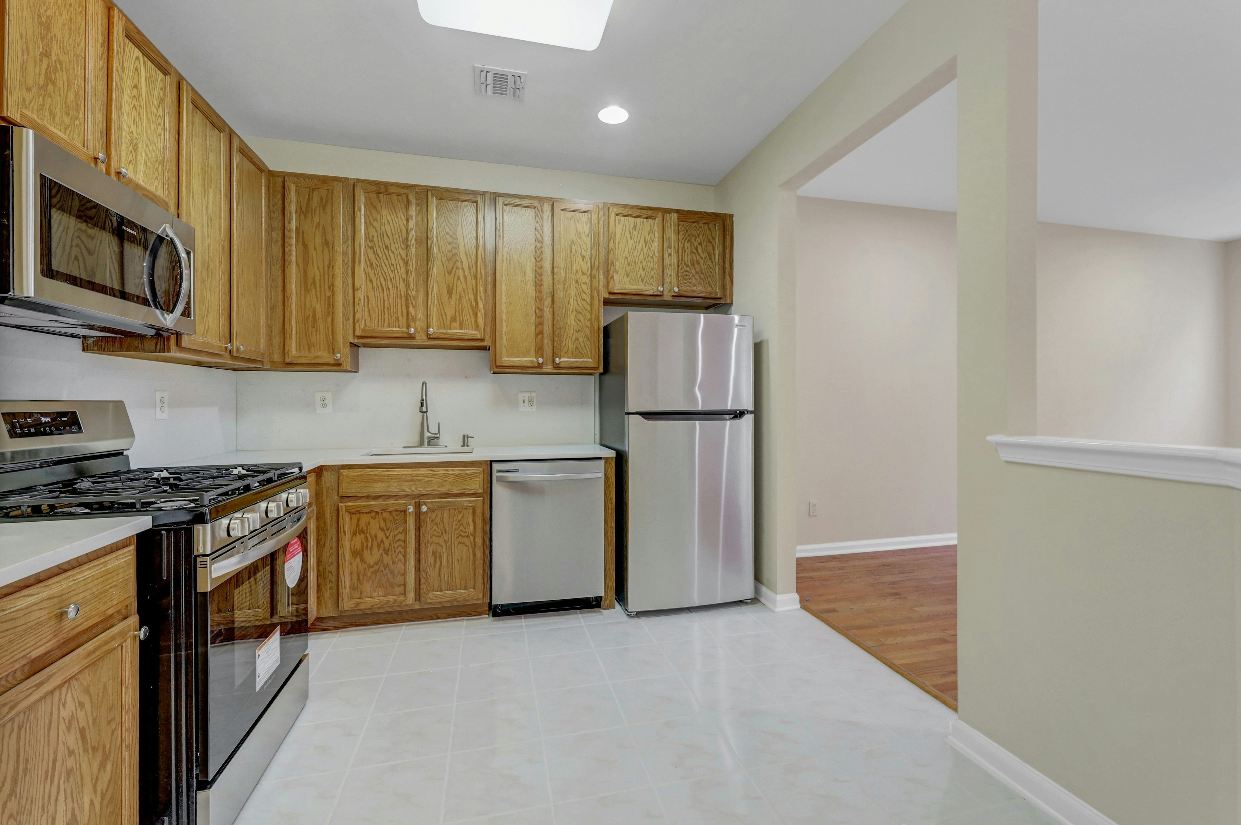 582 Brittany Circle 