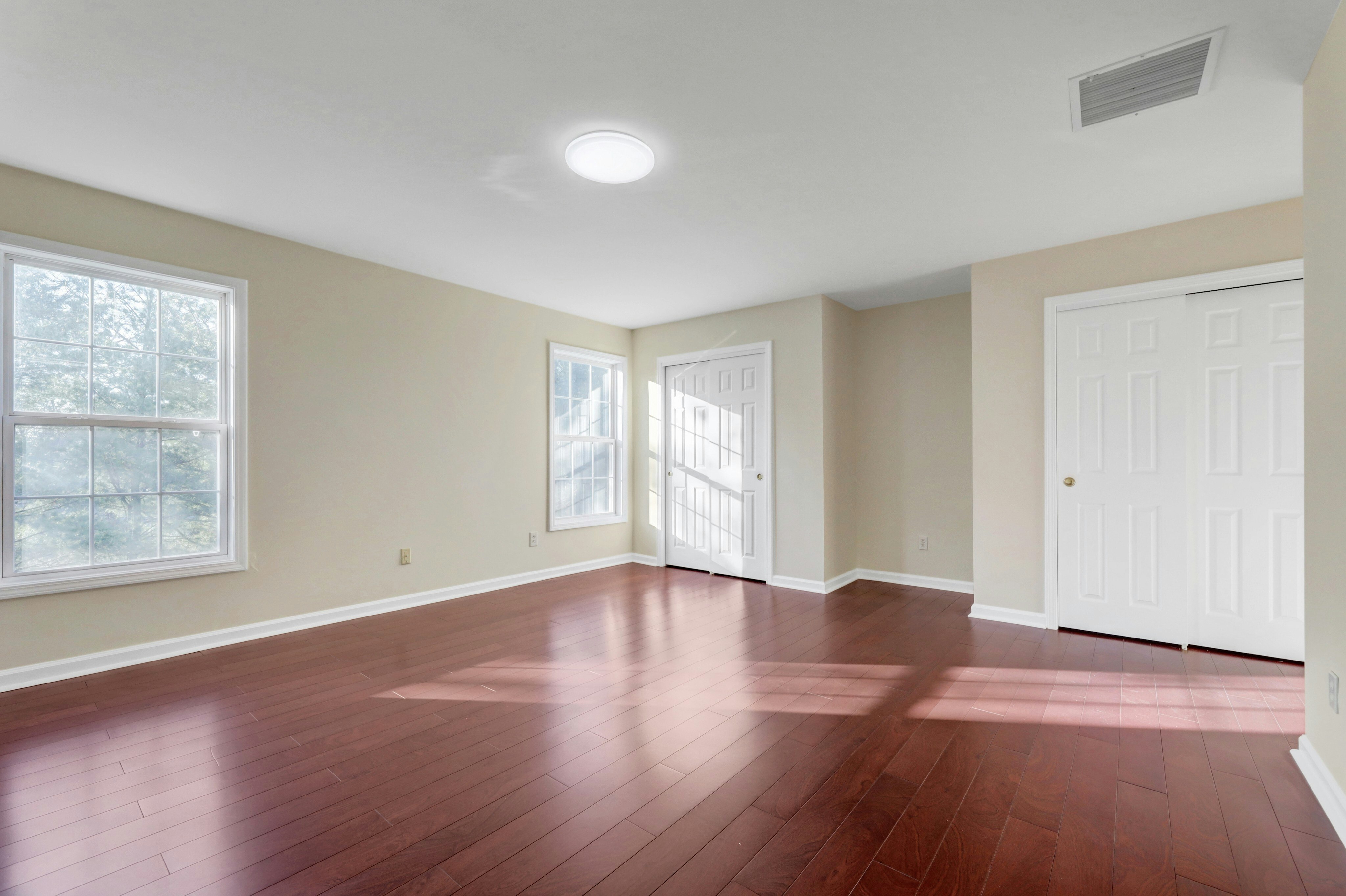 582 Brittany Circle 