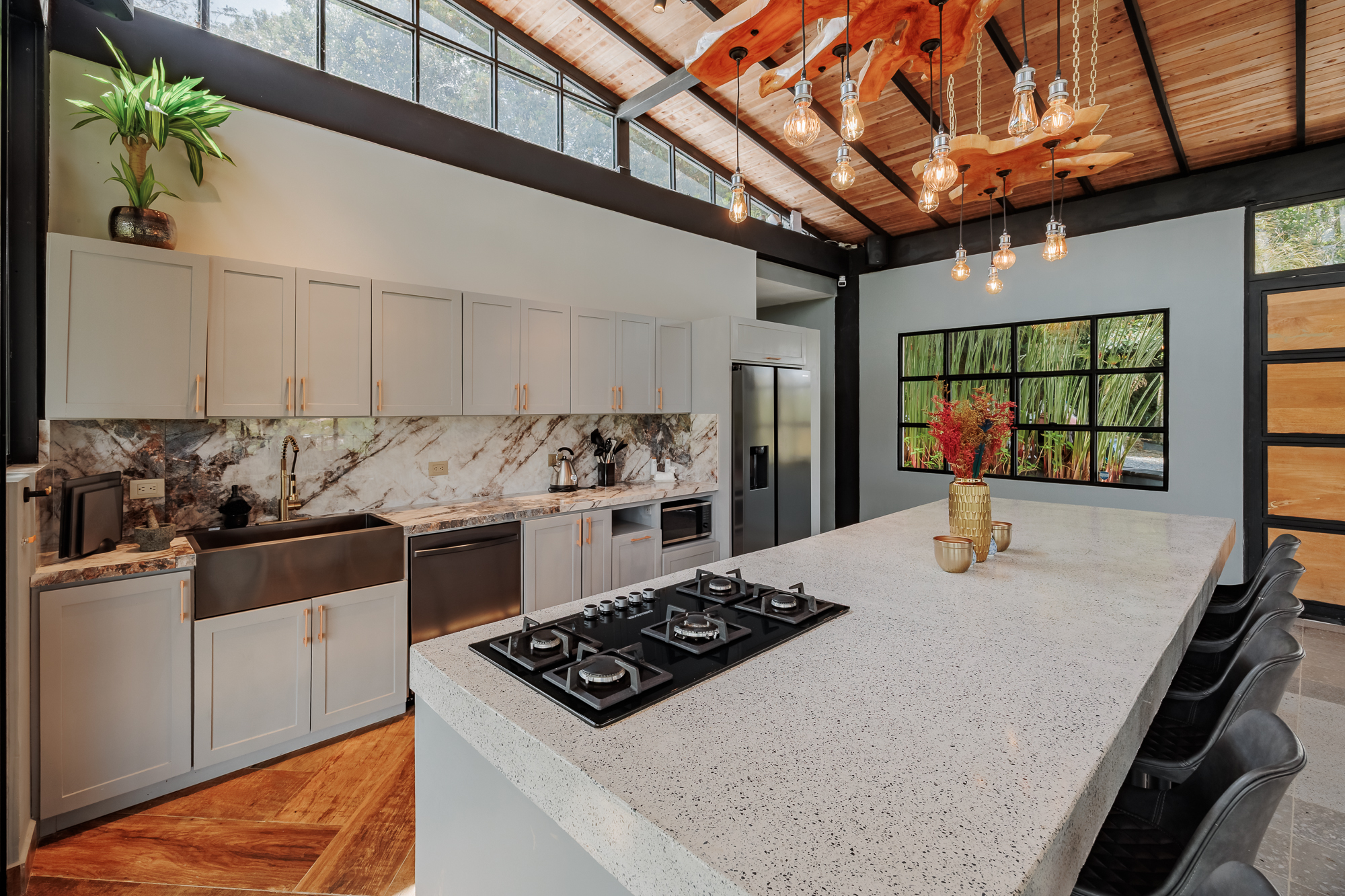 A Contemporary Mountain Estate In The Andes... 