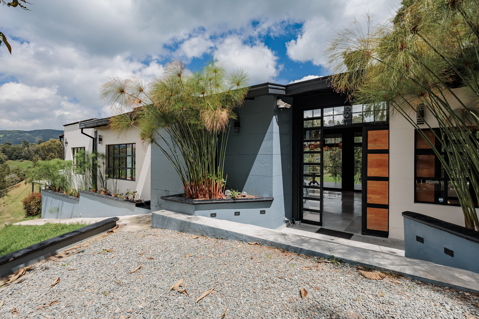 A Contemporary Mountain Estate In The Andes... 