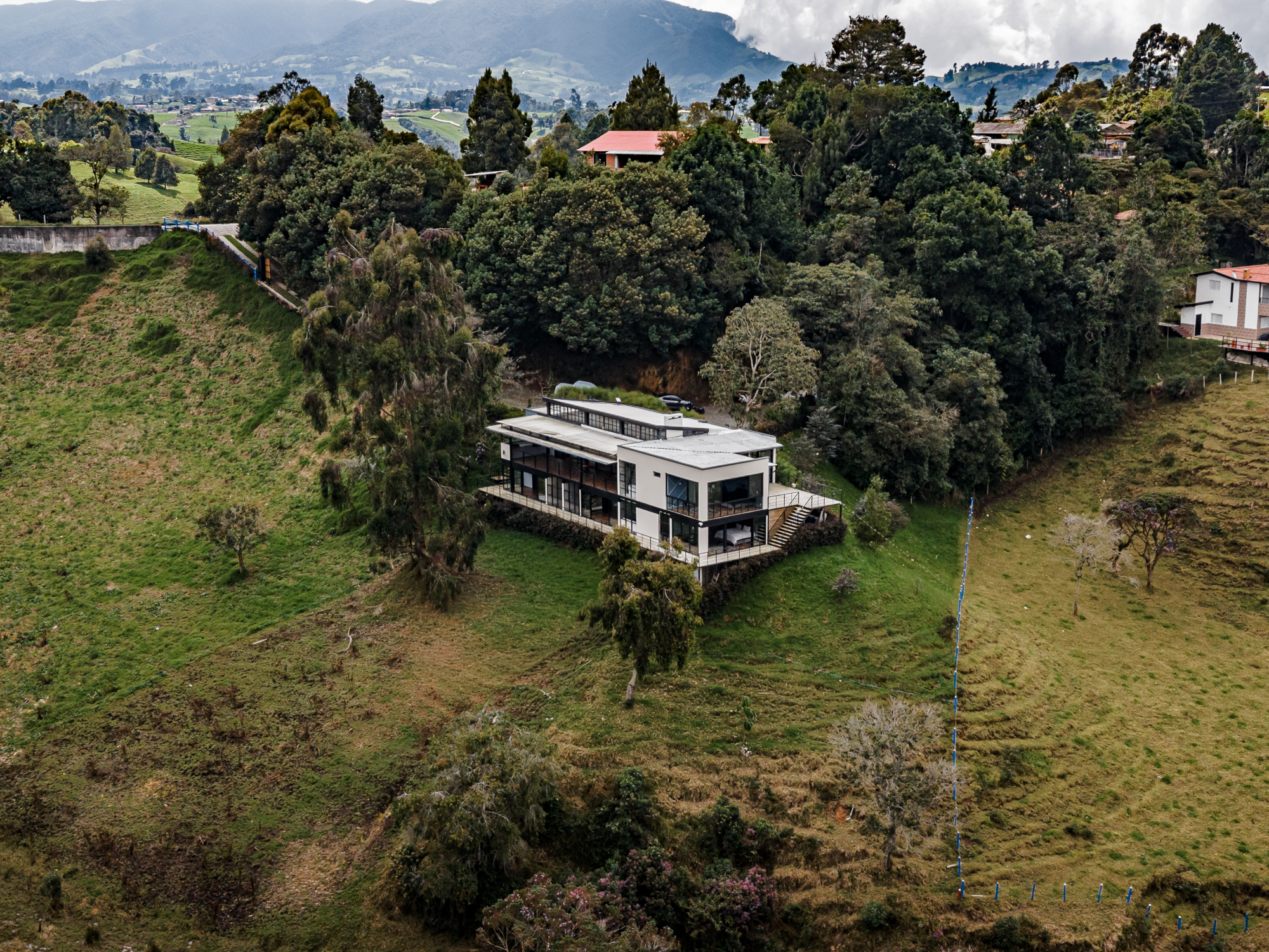 A Contemporary Mountain Estate In The Andes... 
