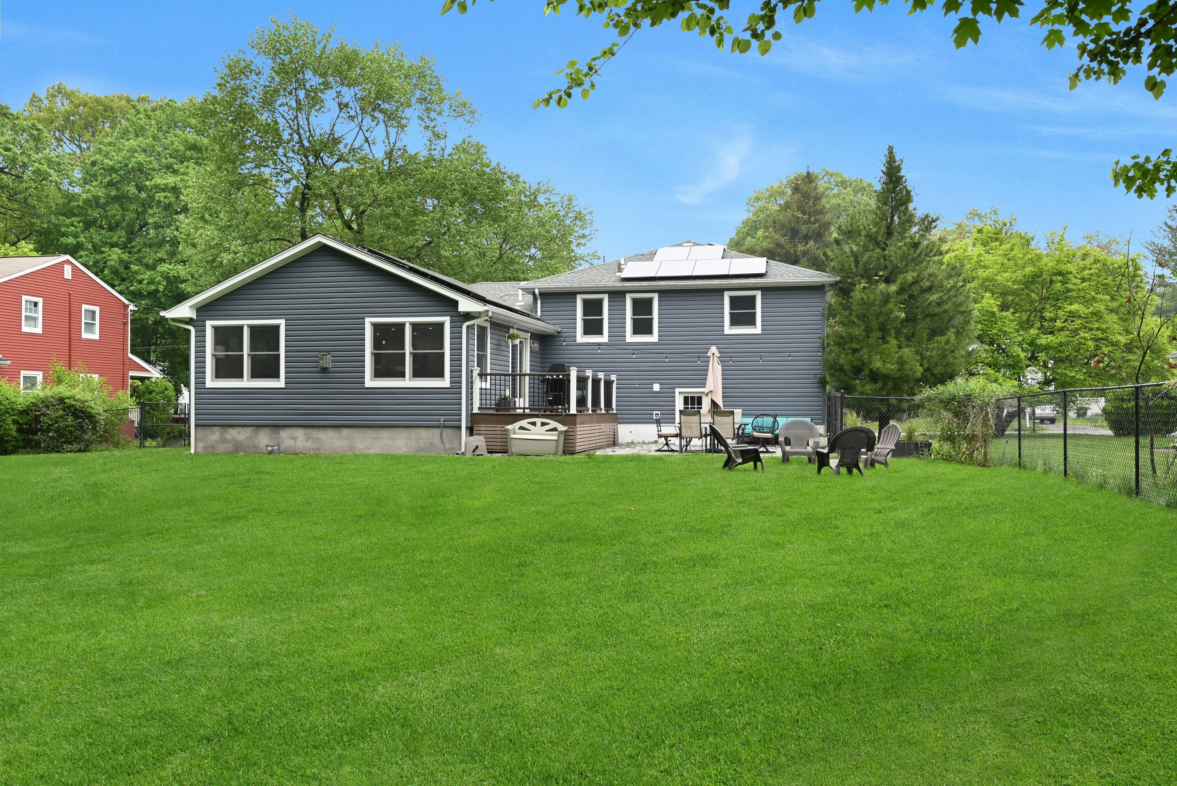 7 Van Orden Avenue 