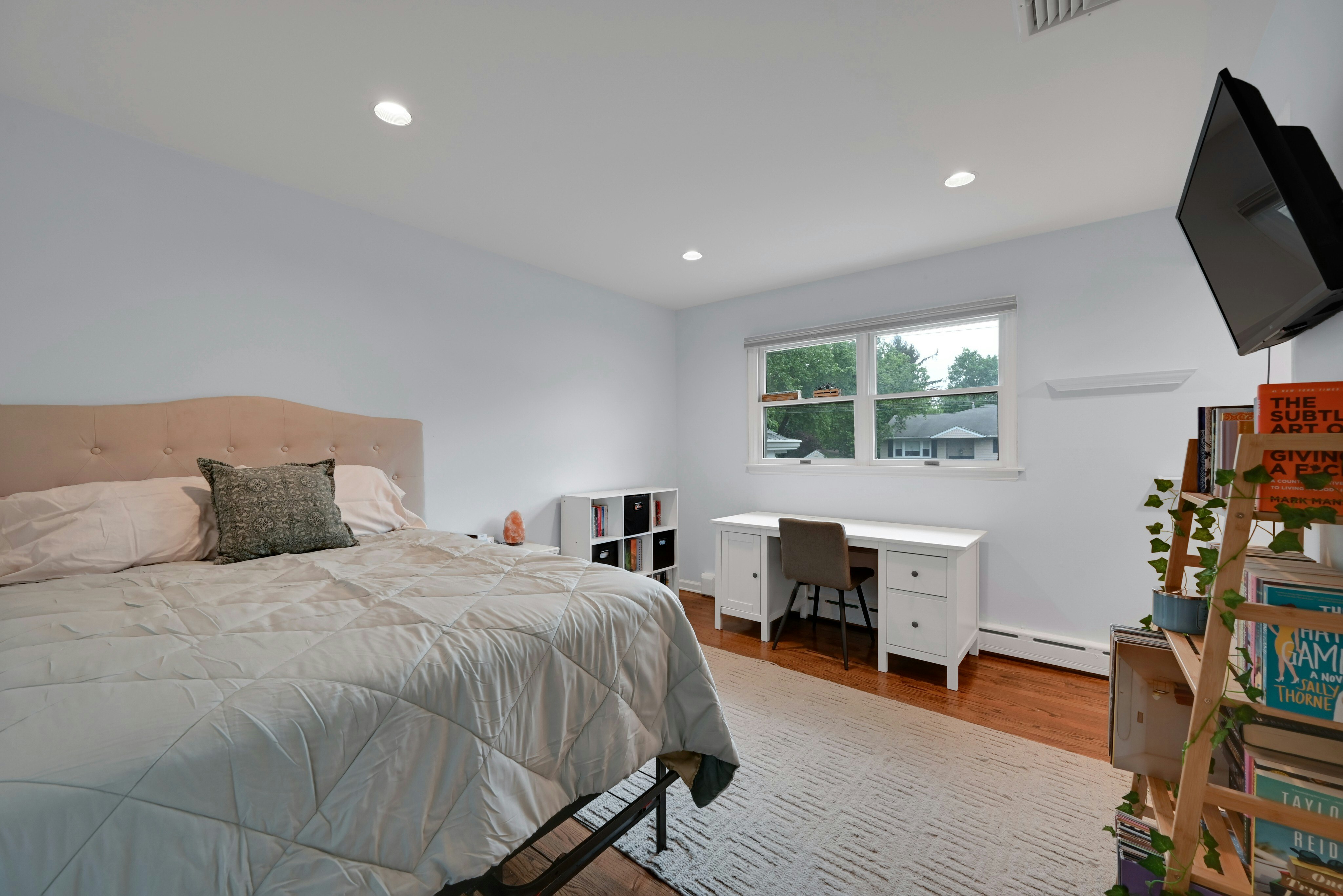 7 Van Orden Avenue 