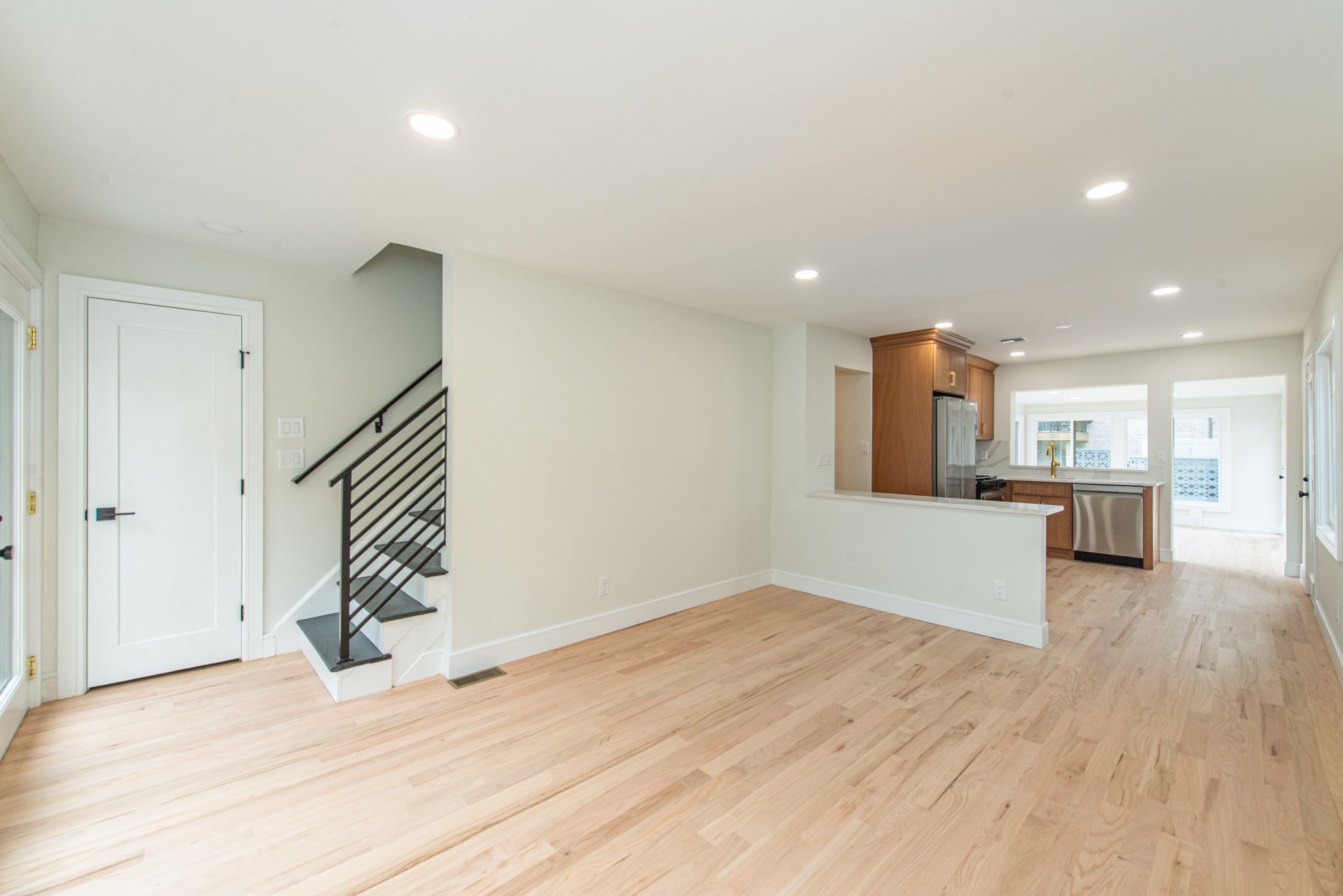 380 New York Avenue 