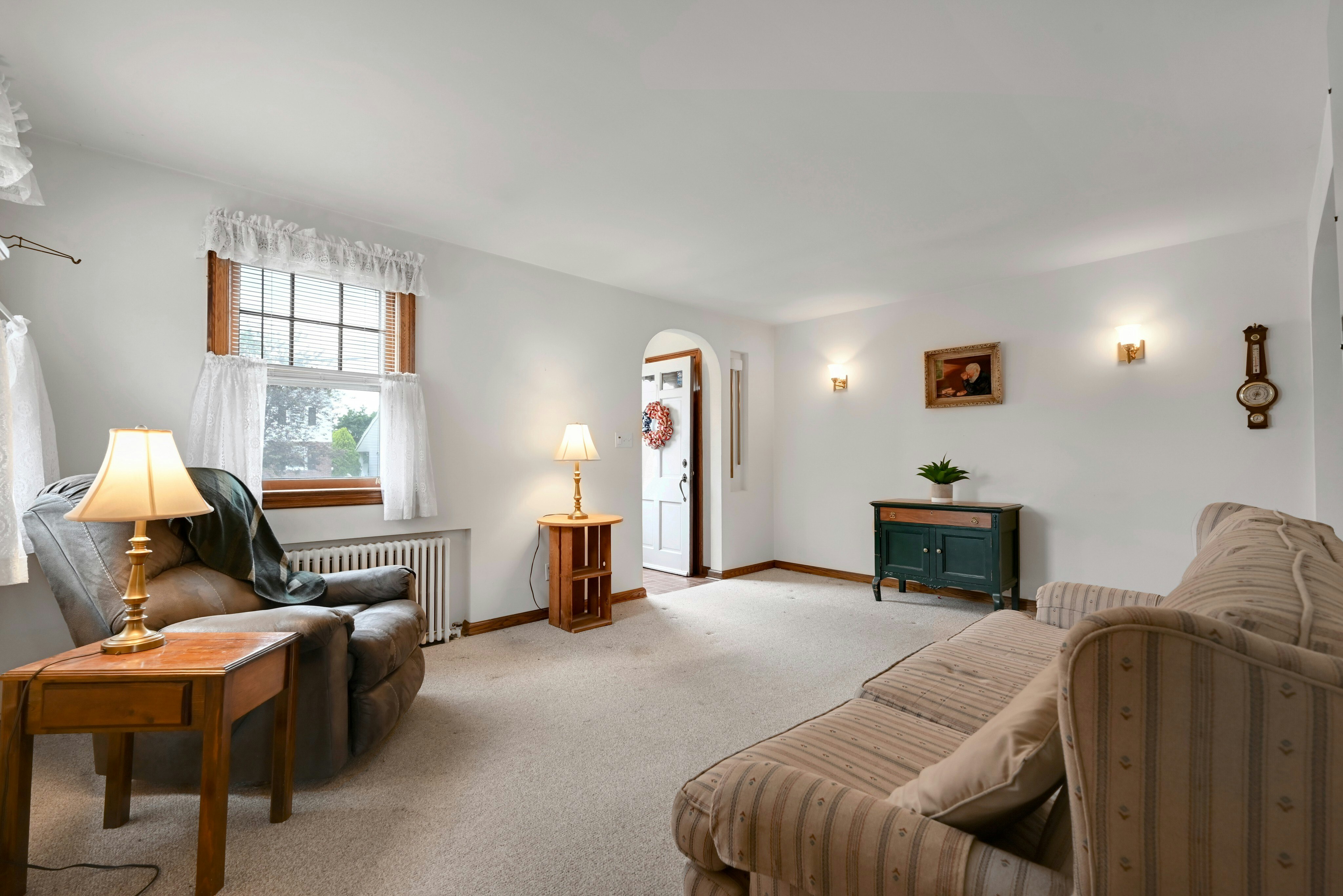 23-14 Ellington Road 