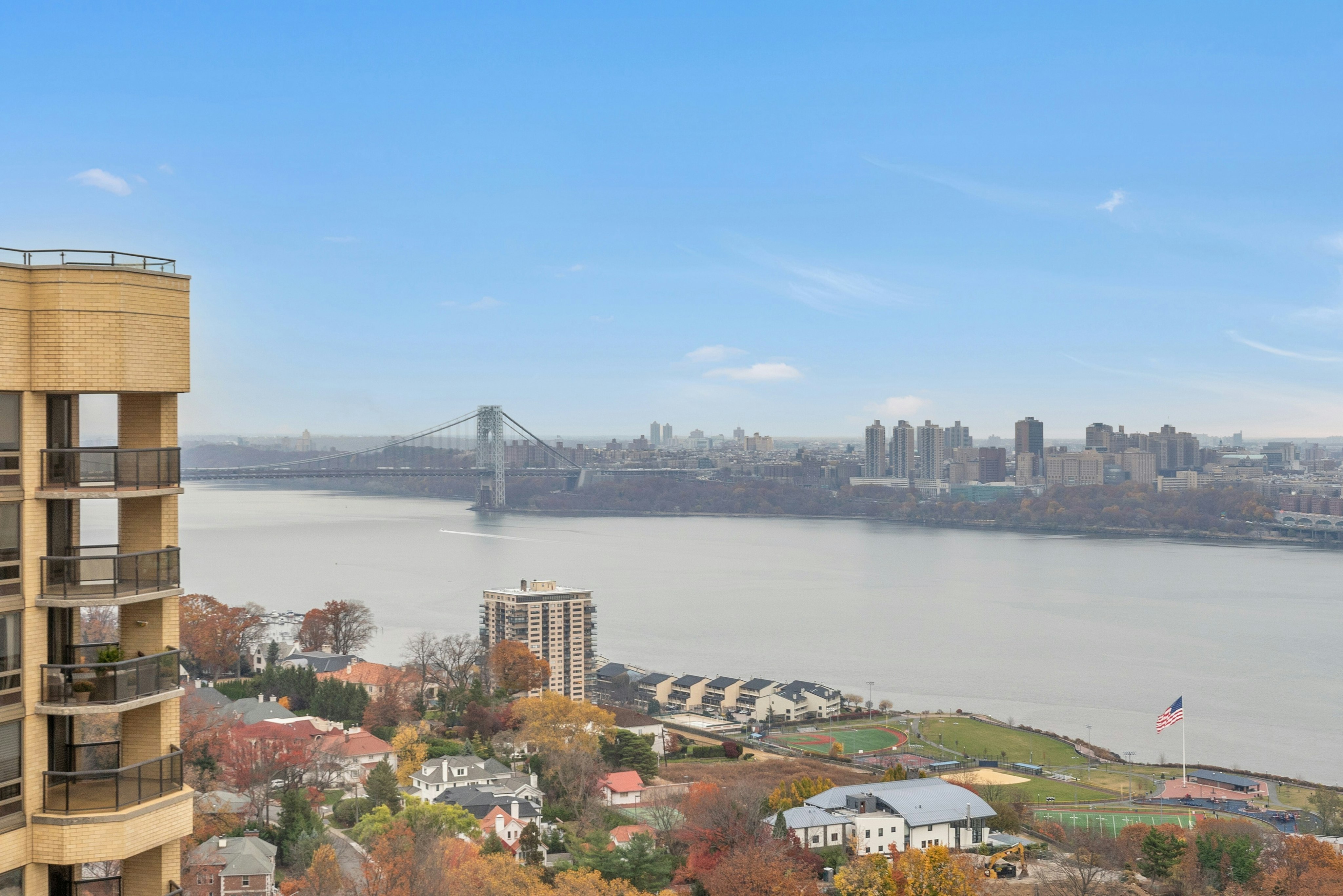 800 Palisade Avenue Unit 24E