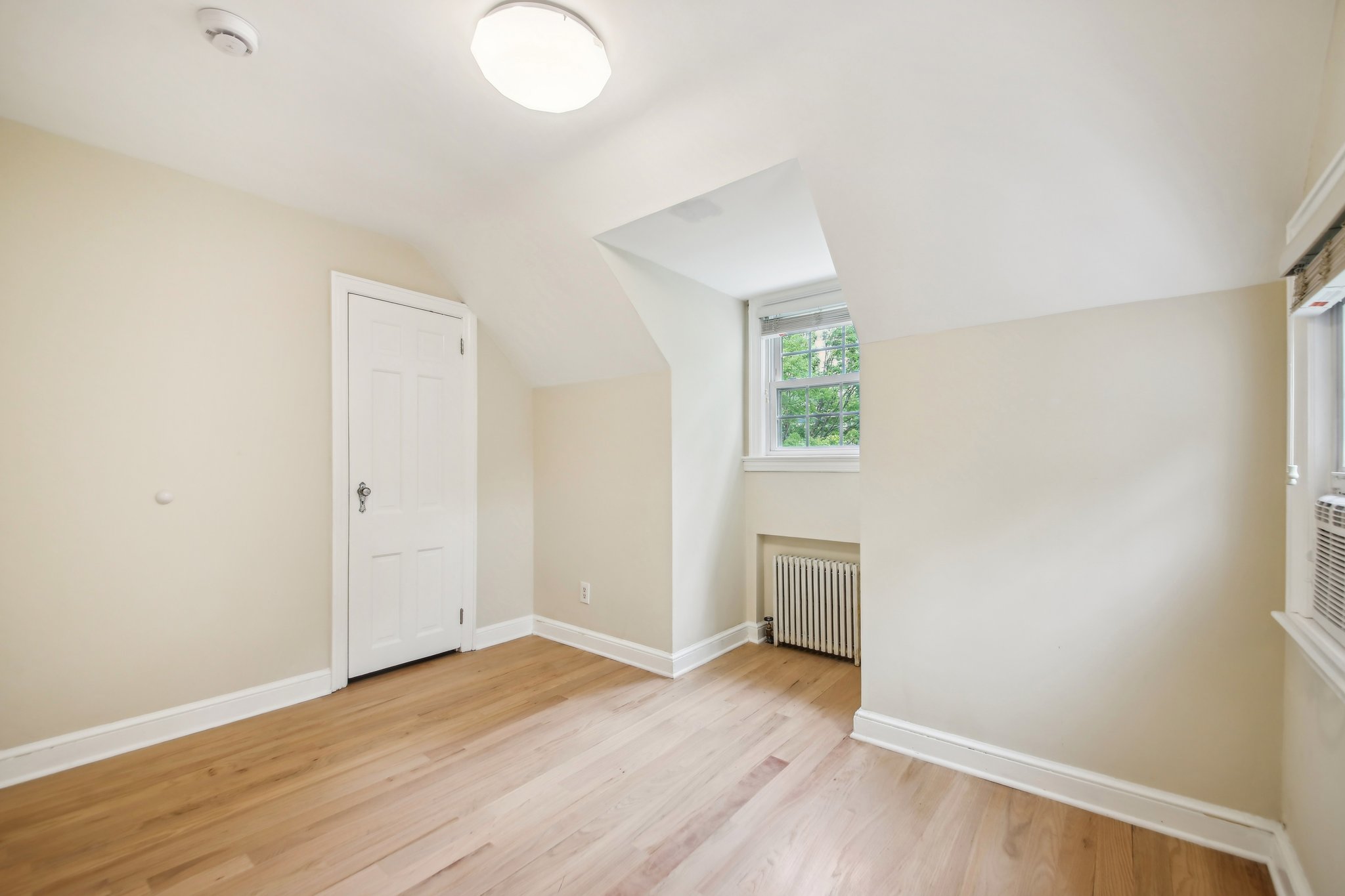 934 Alpine Drive 