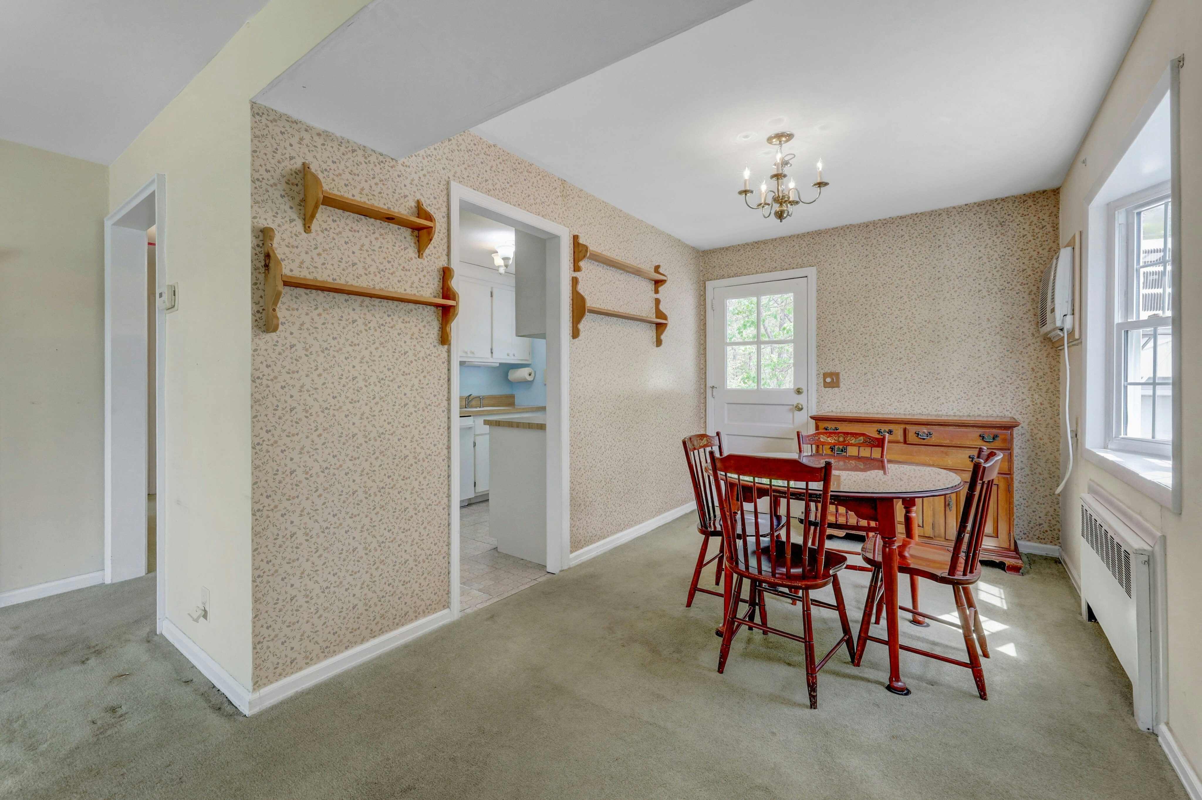 659 Newcomb Road 