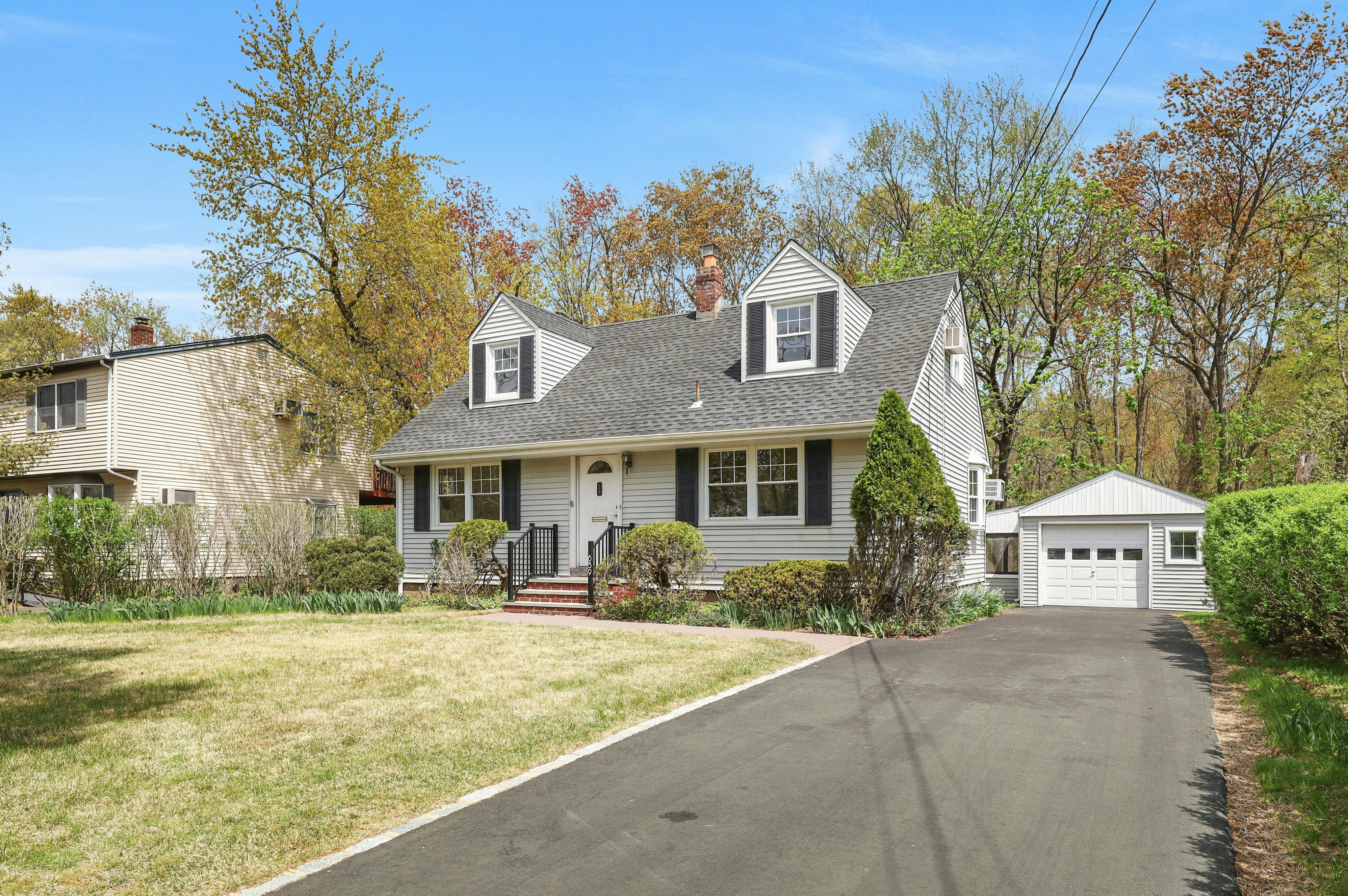 659 Newcomb Road 