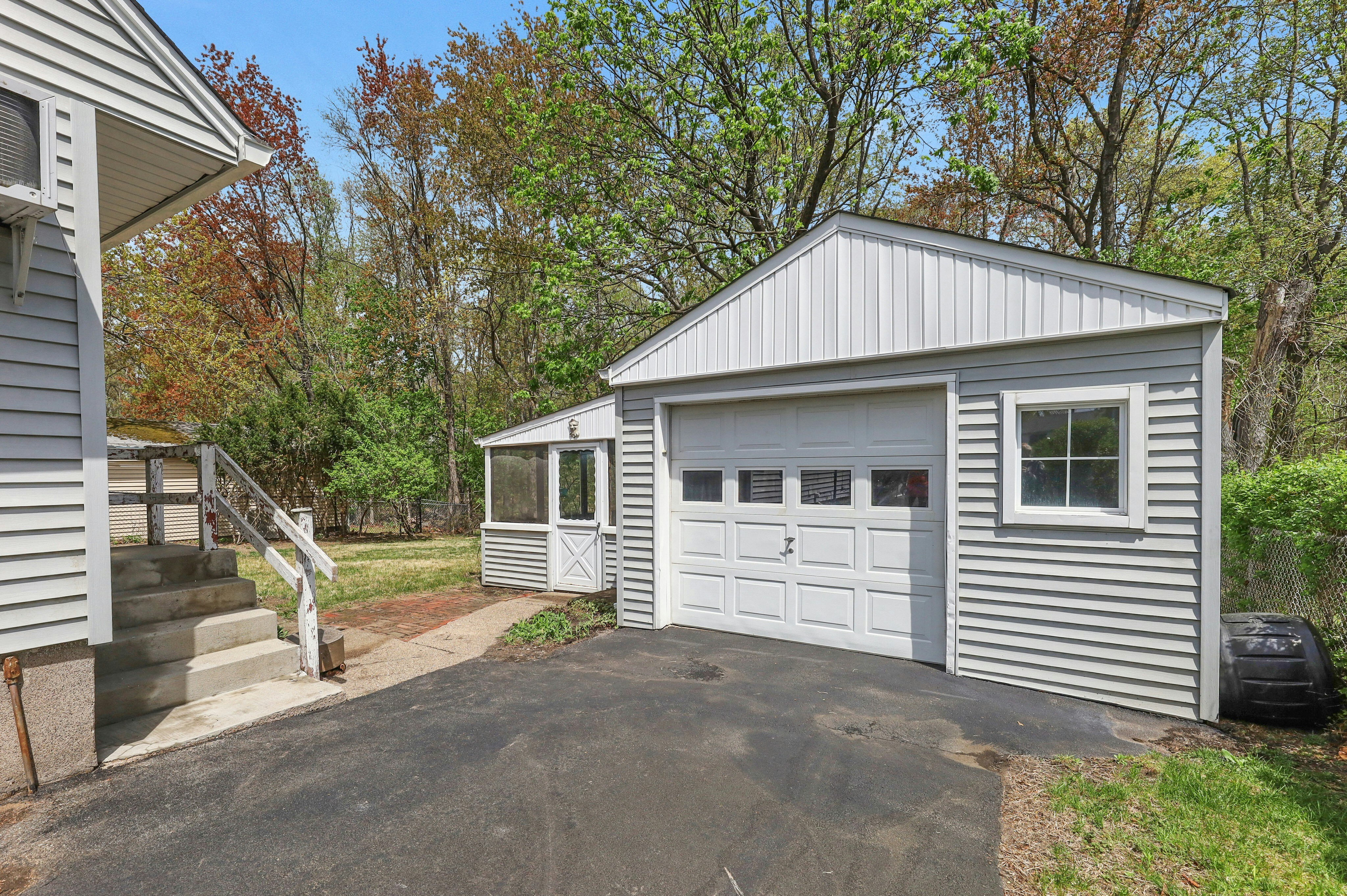 659 Newcomb Road 