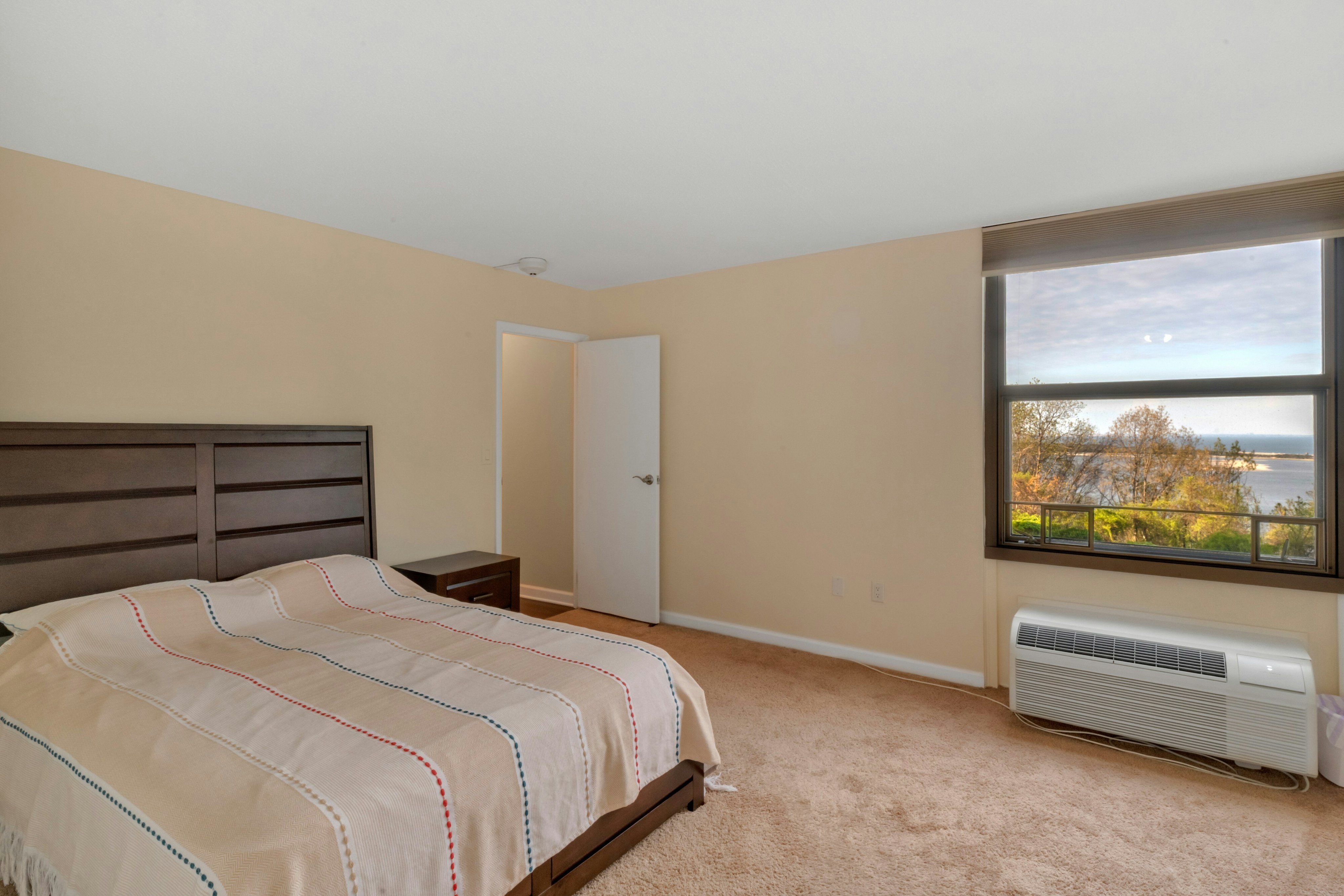 1 Scenic Drive Unit # 209