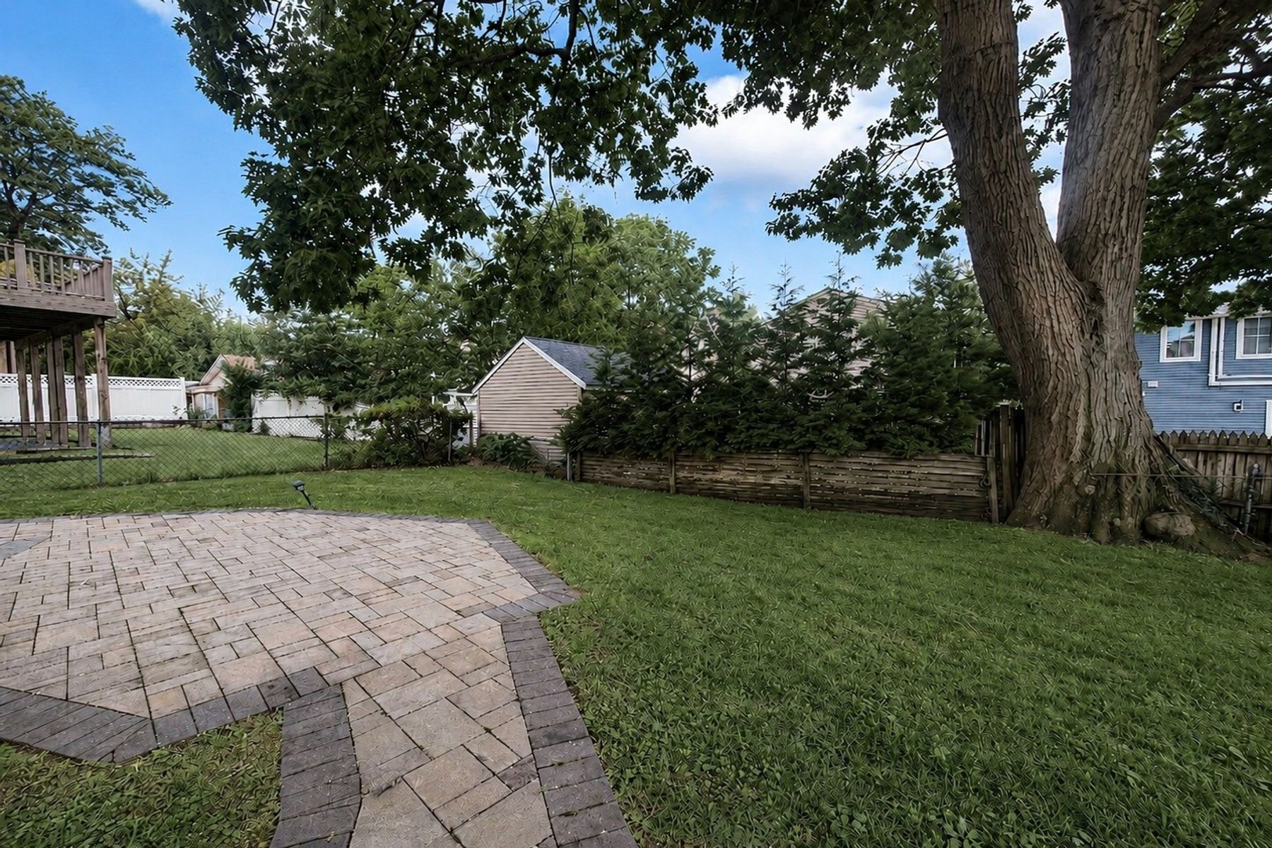 217 Slocum Way 