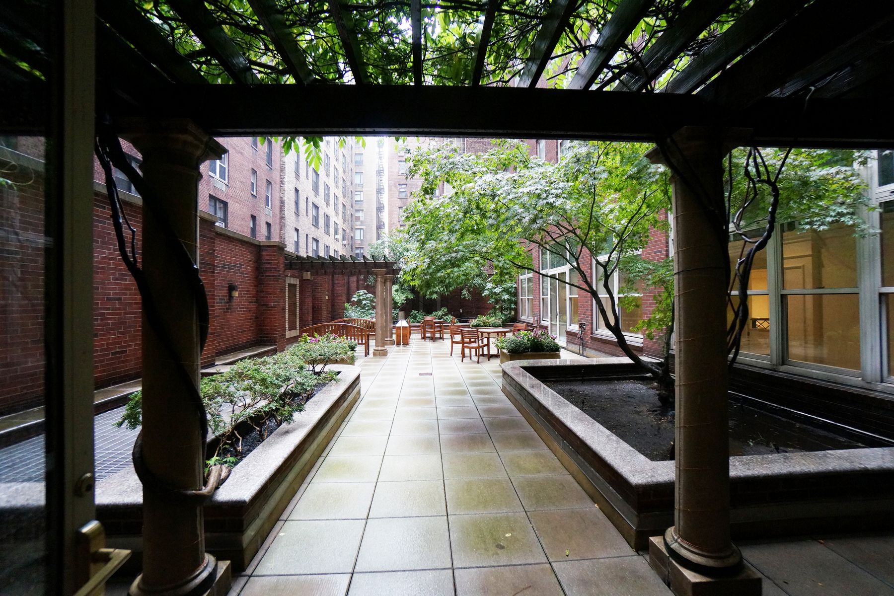 120 East 87th Street P8G