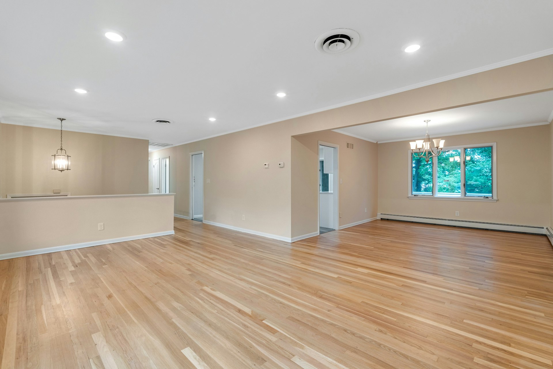 32 Rock Road 