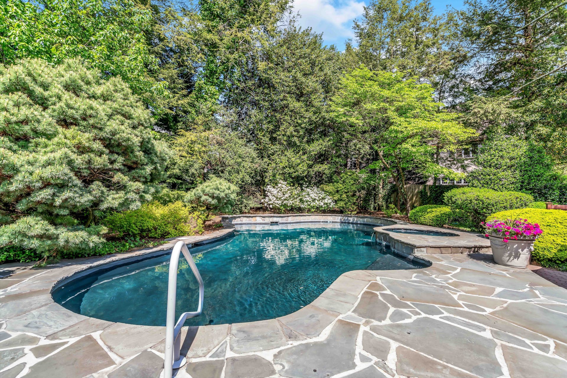 265 Lotte Road 