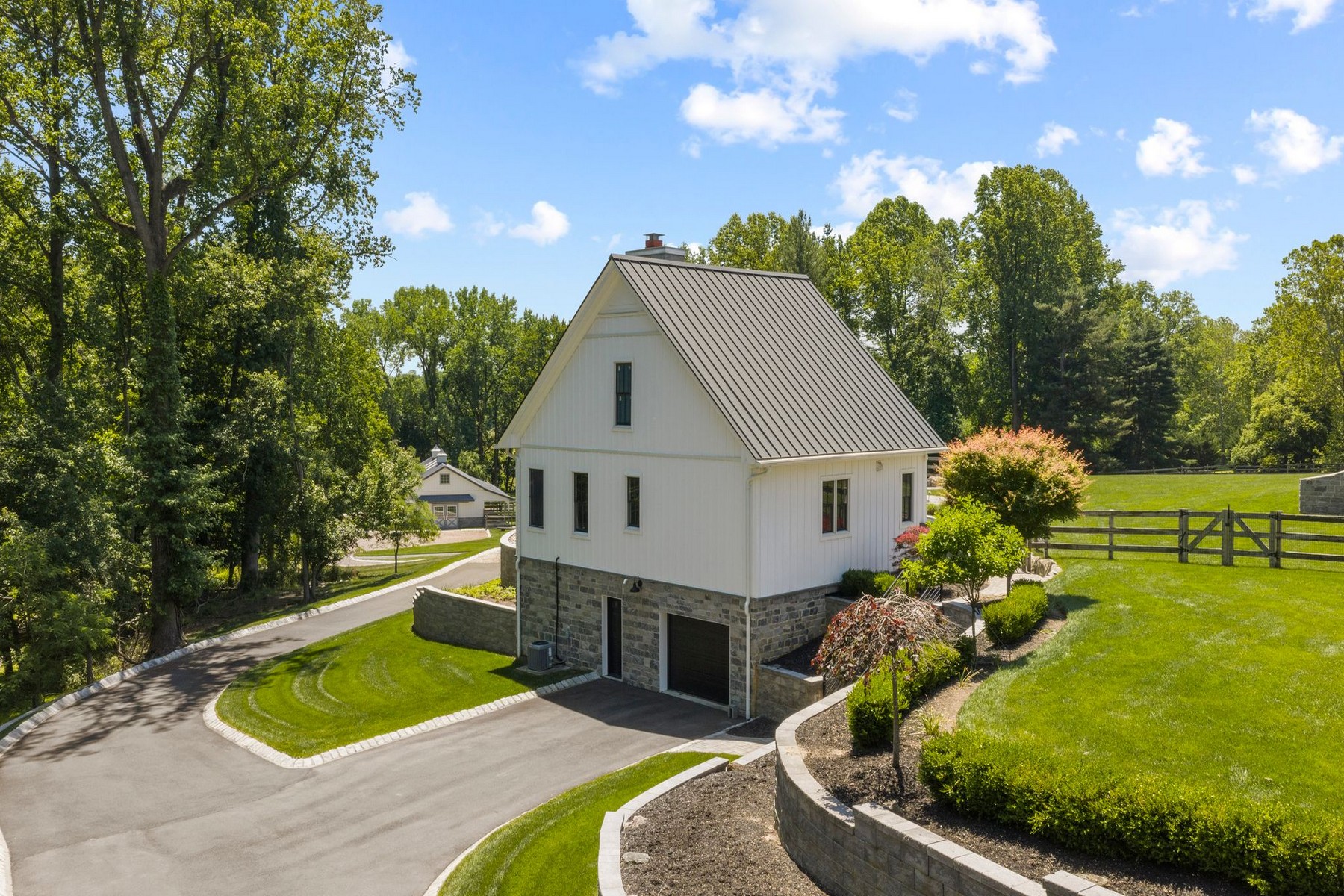 7 Homelands Drive 