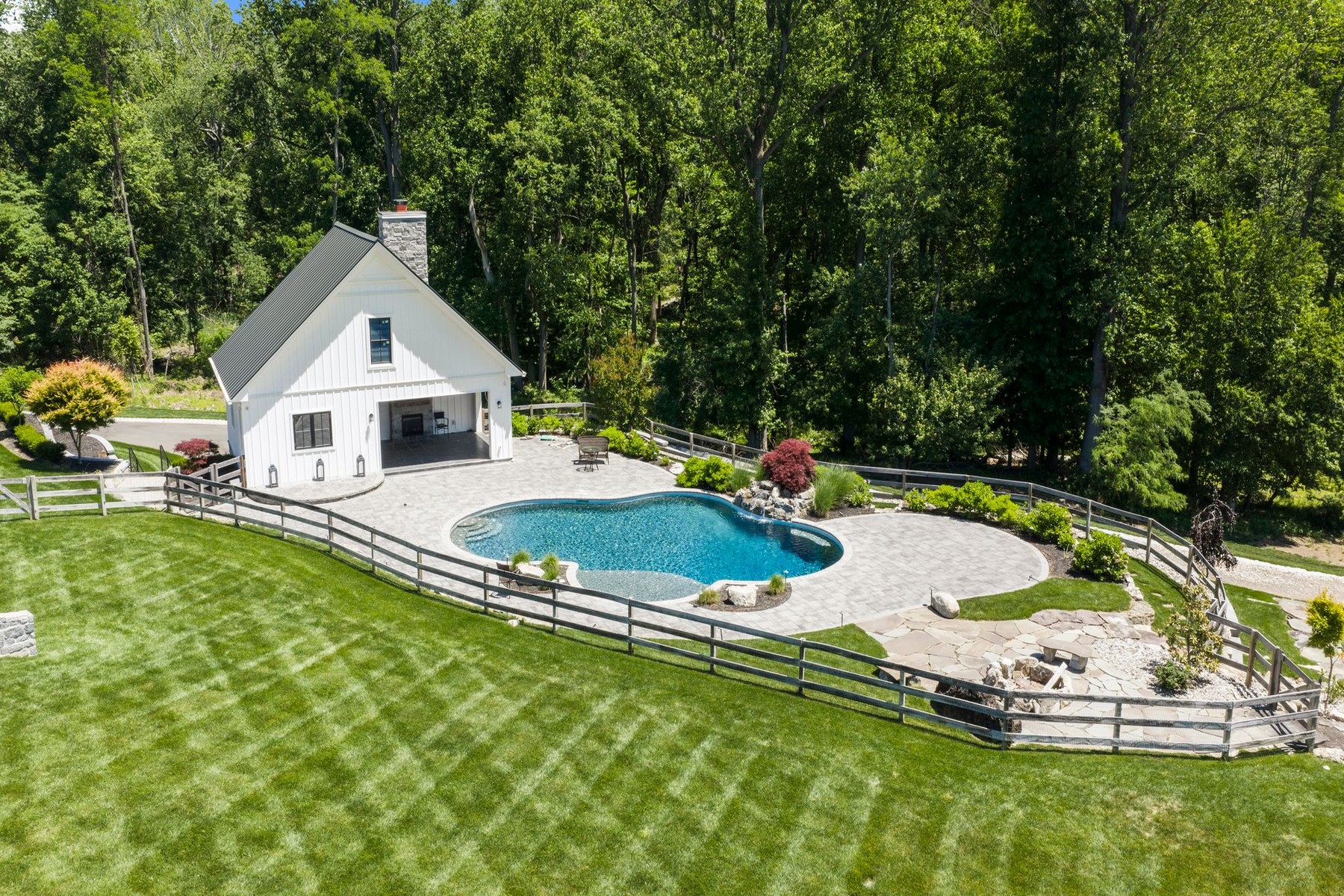 7 Homelands Drive 