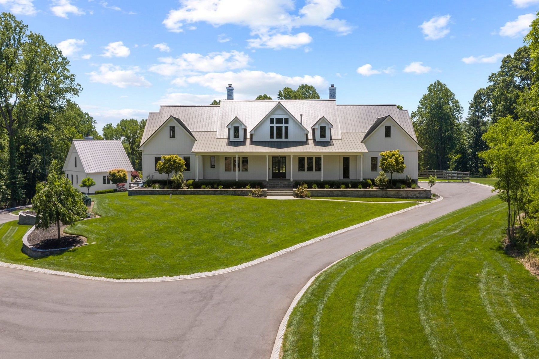 7 Homelands Drive 