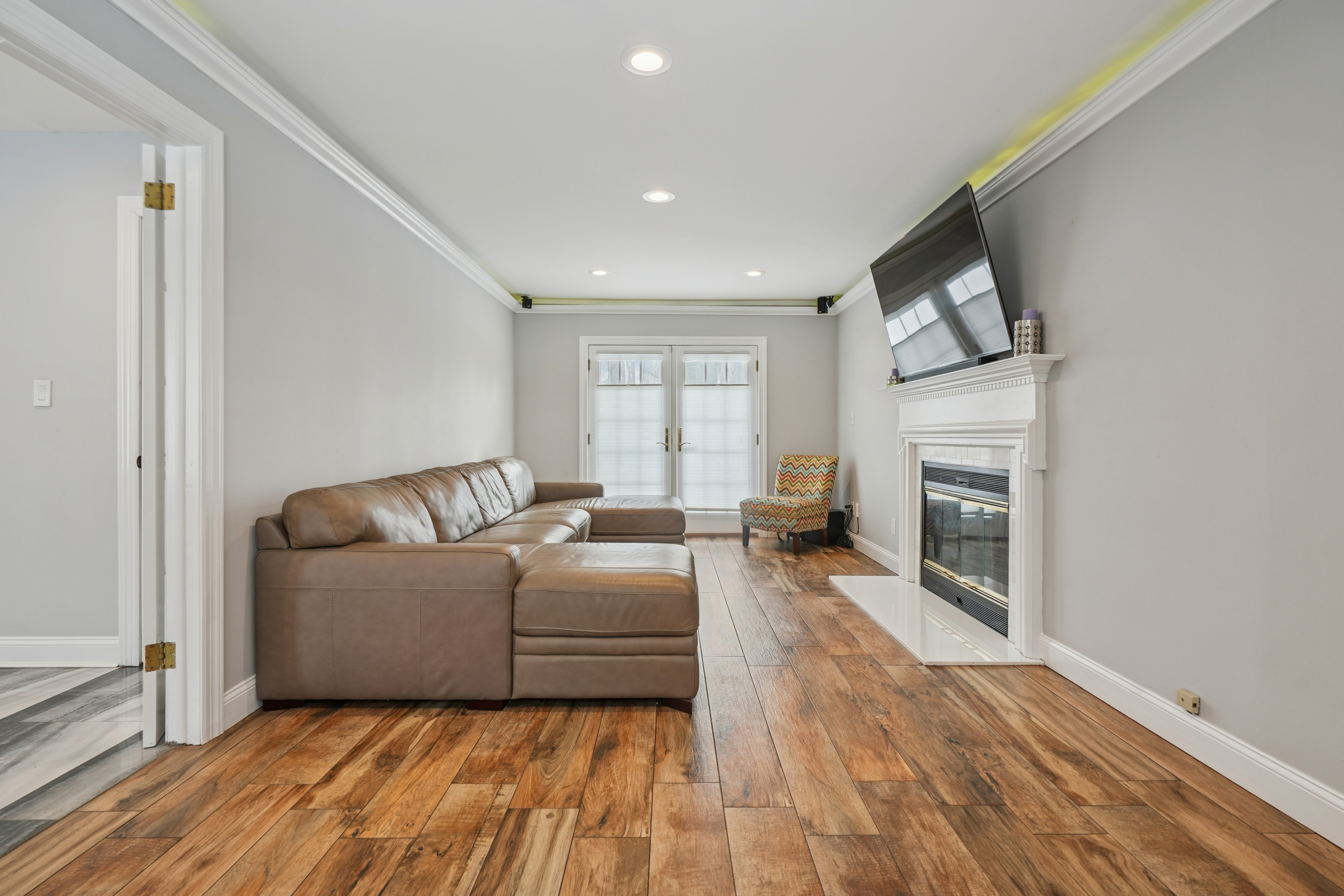 25 Nathan Way 