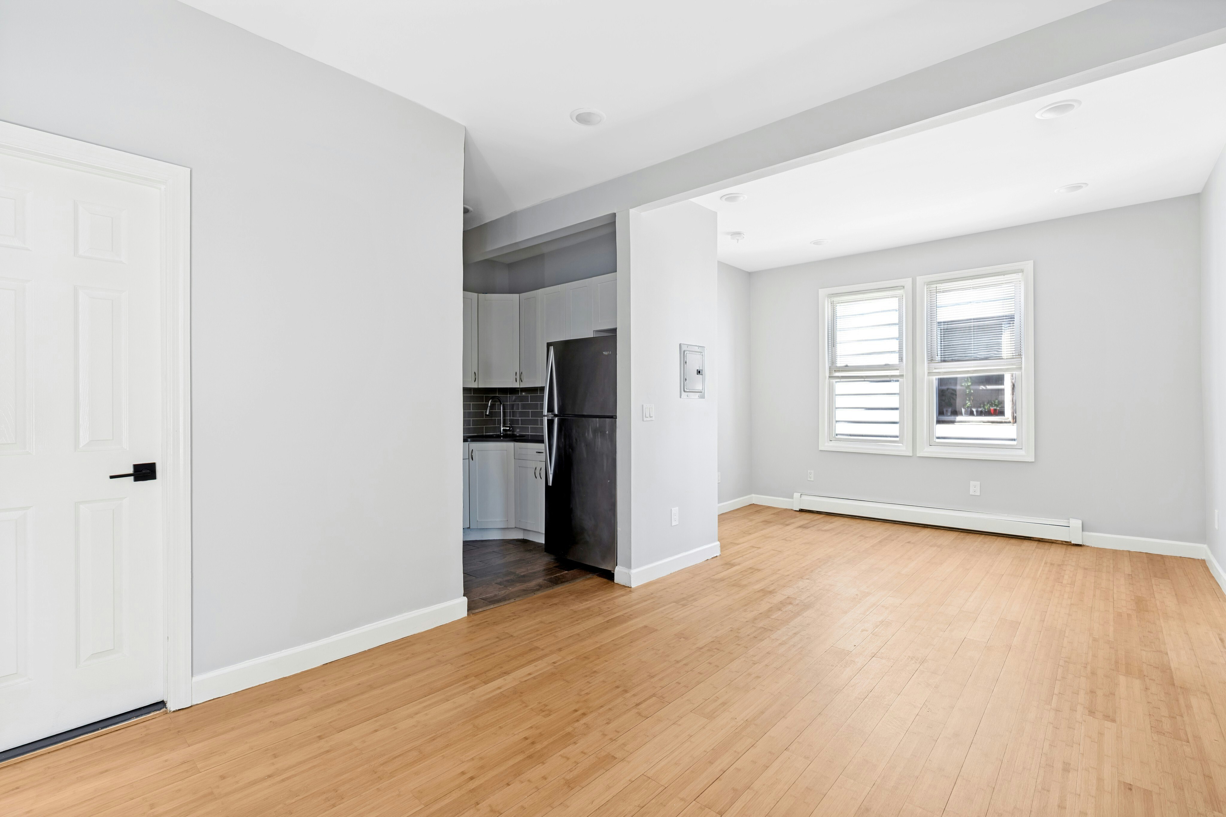 344 Danforth Ave  #3 