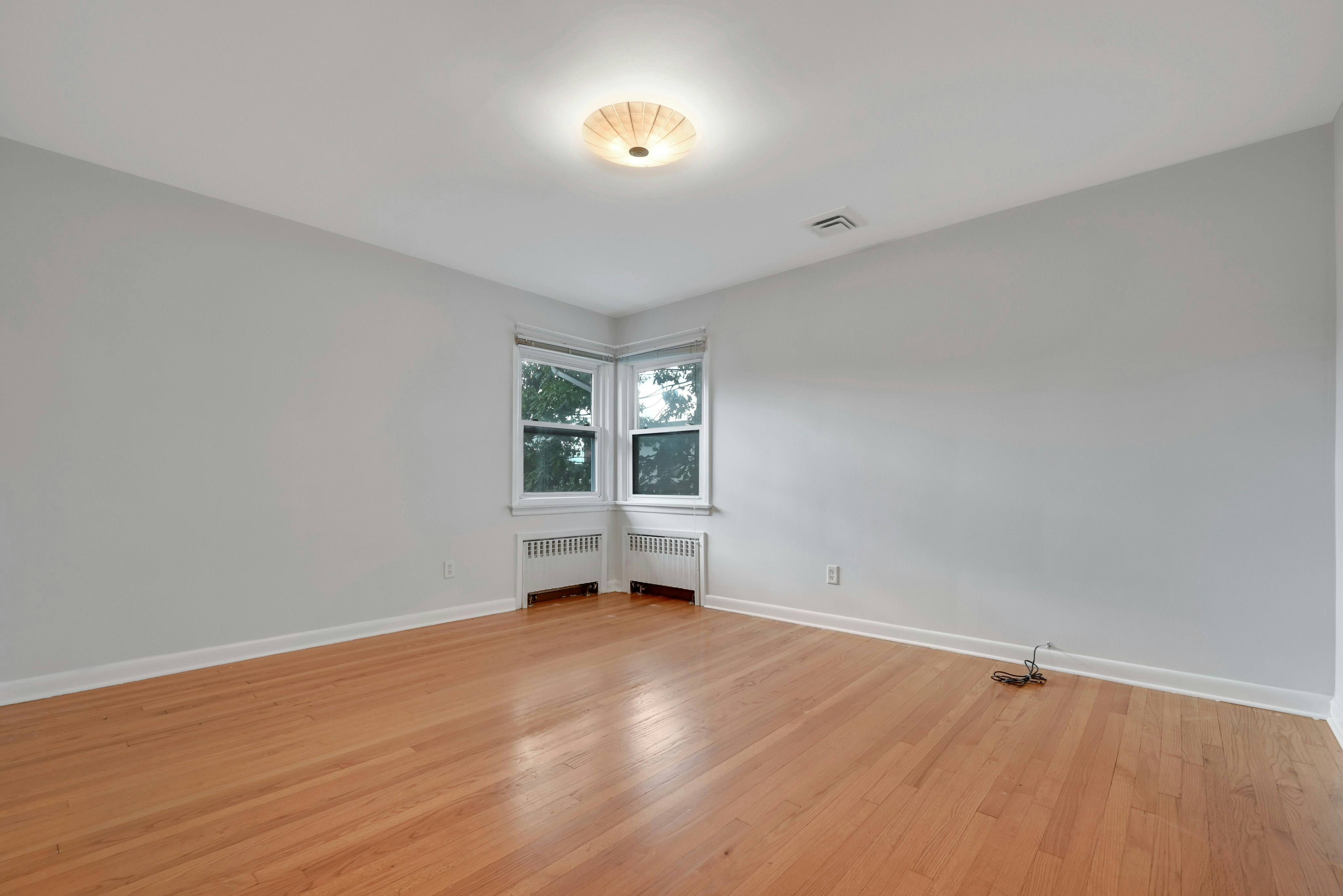 1227 Inwood Terrace 