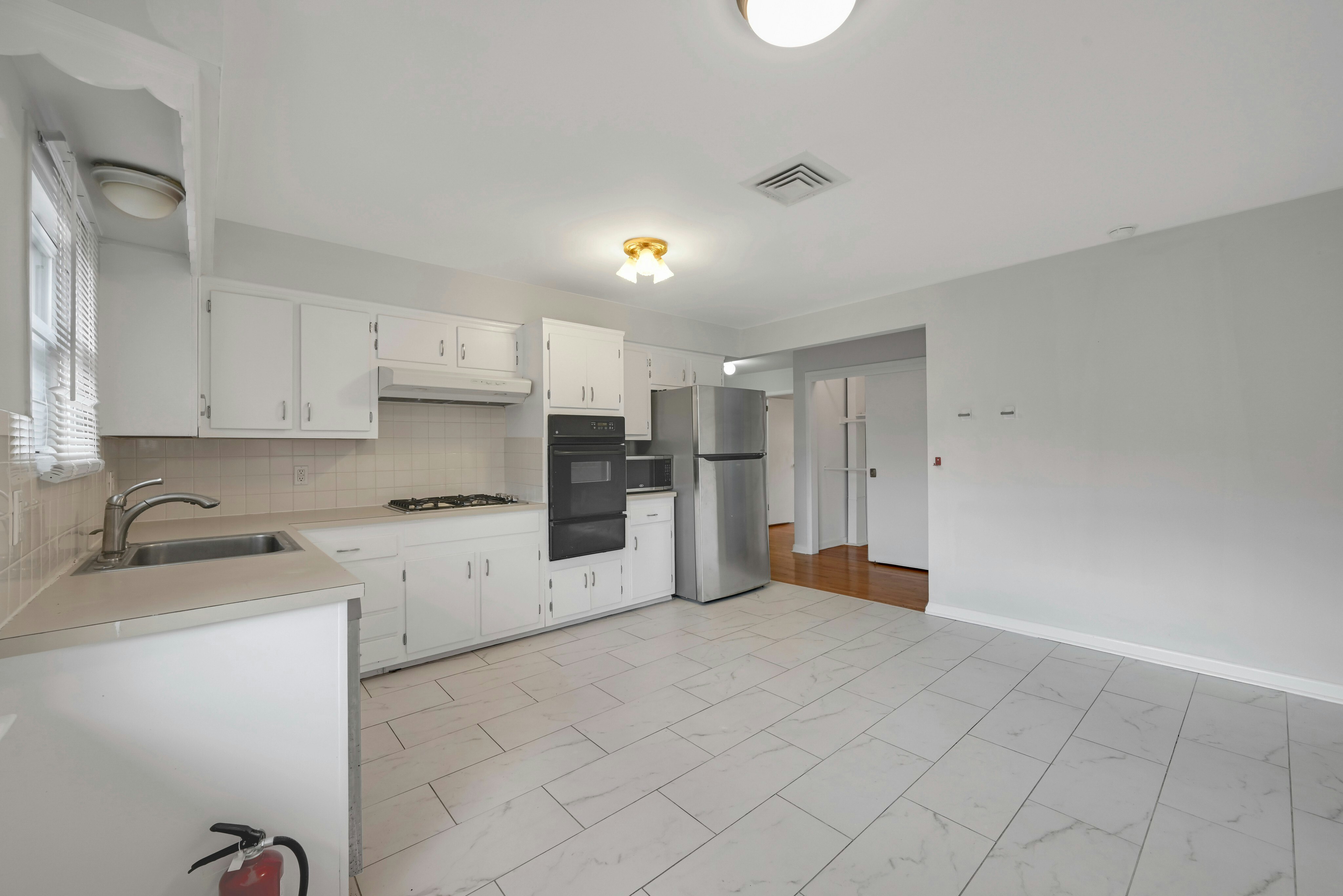 1227 Inwood Terrace 