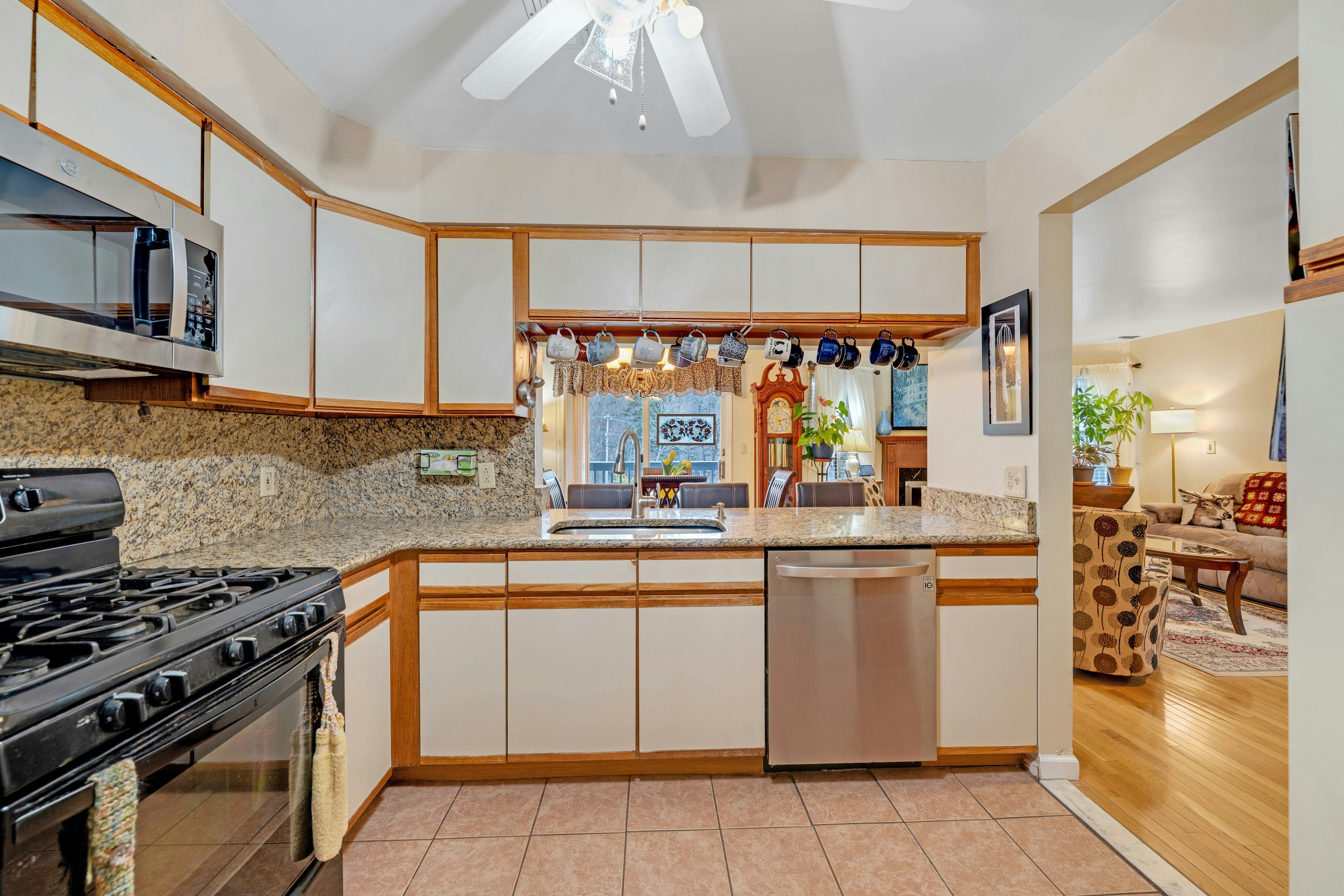 49 Quartz Lane 