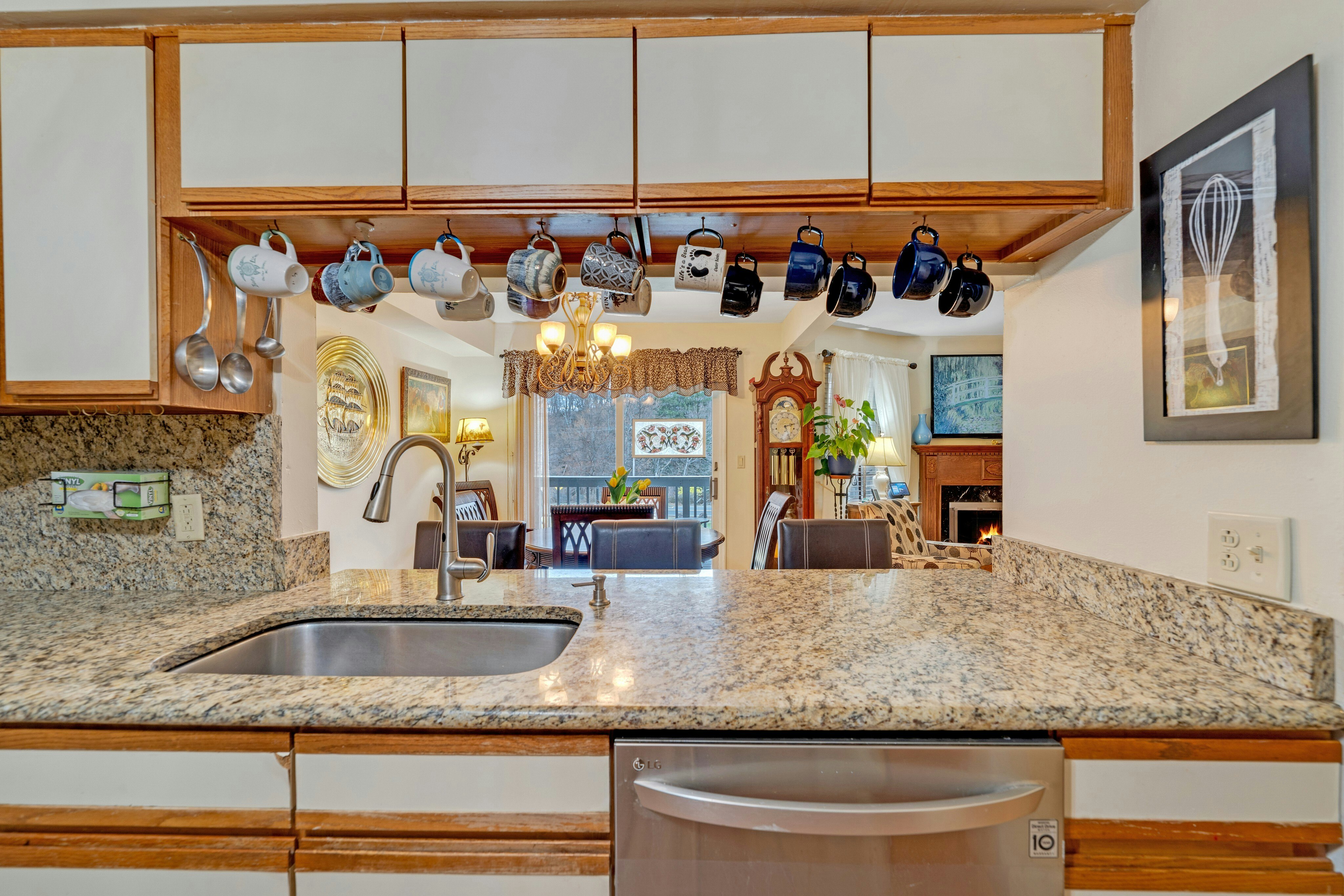 49 Quartz Lane 