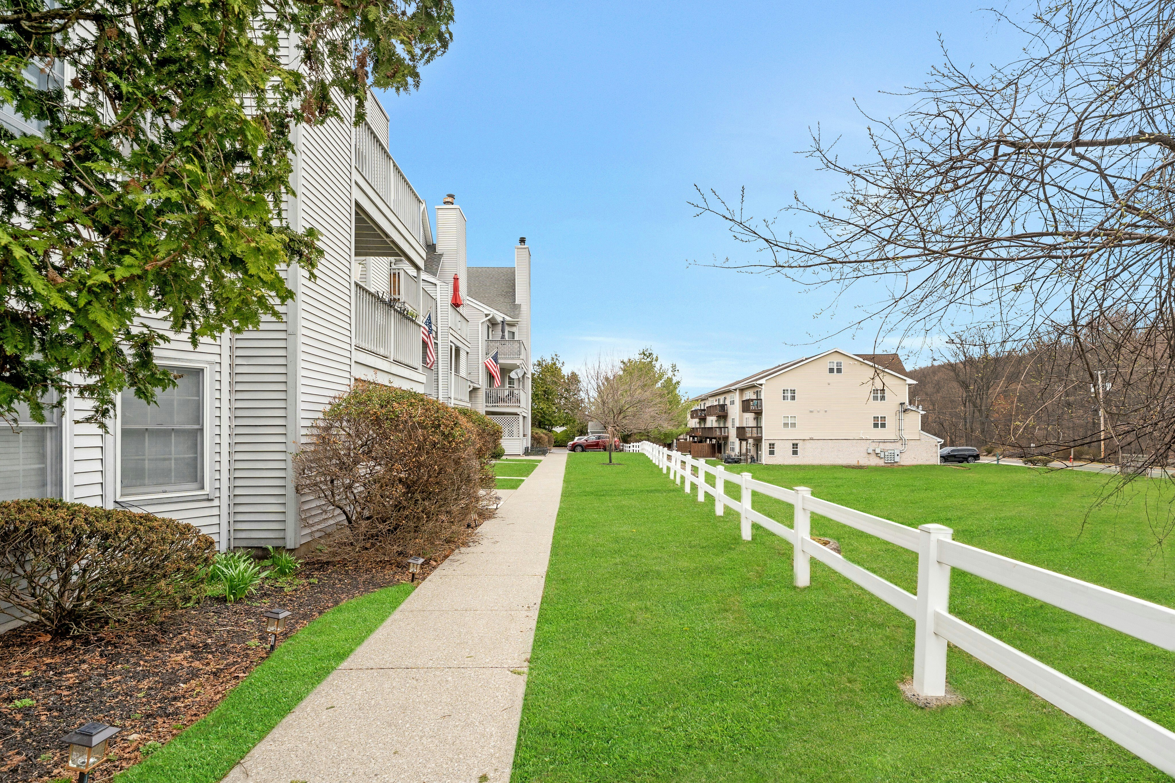 49 Quartz Lane 