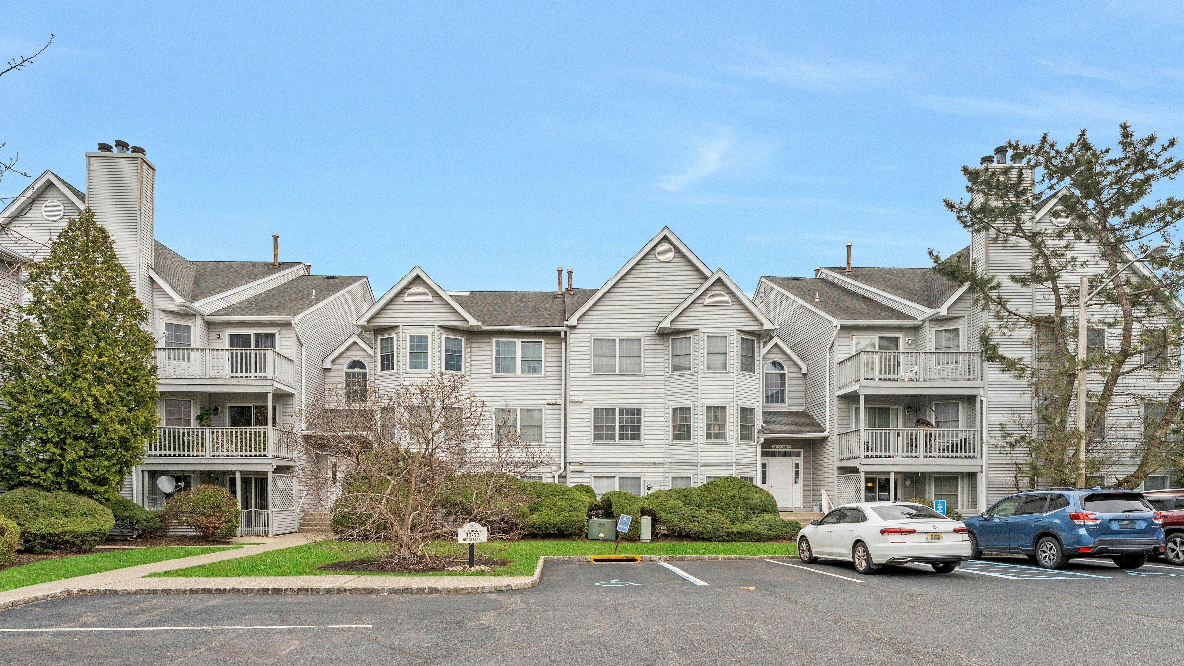 49 Quartz Lane 