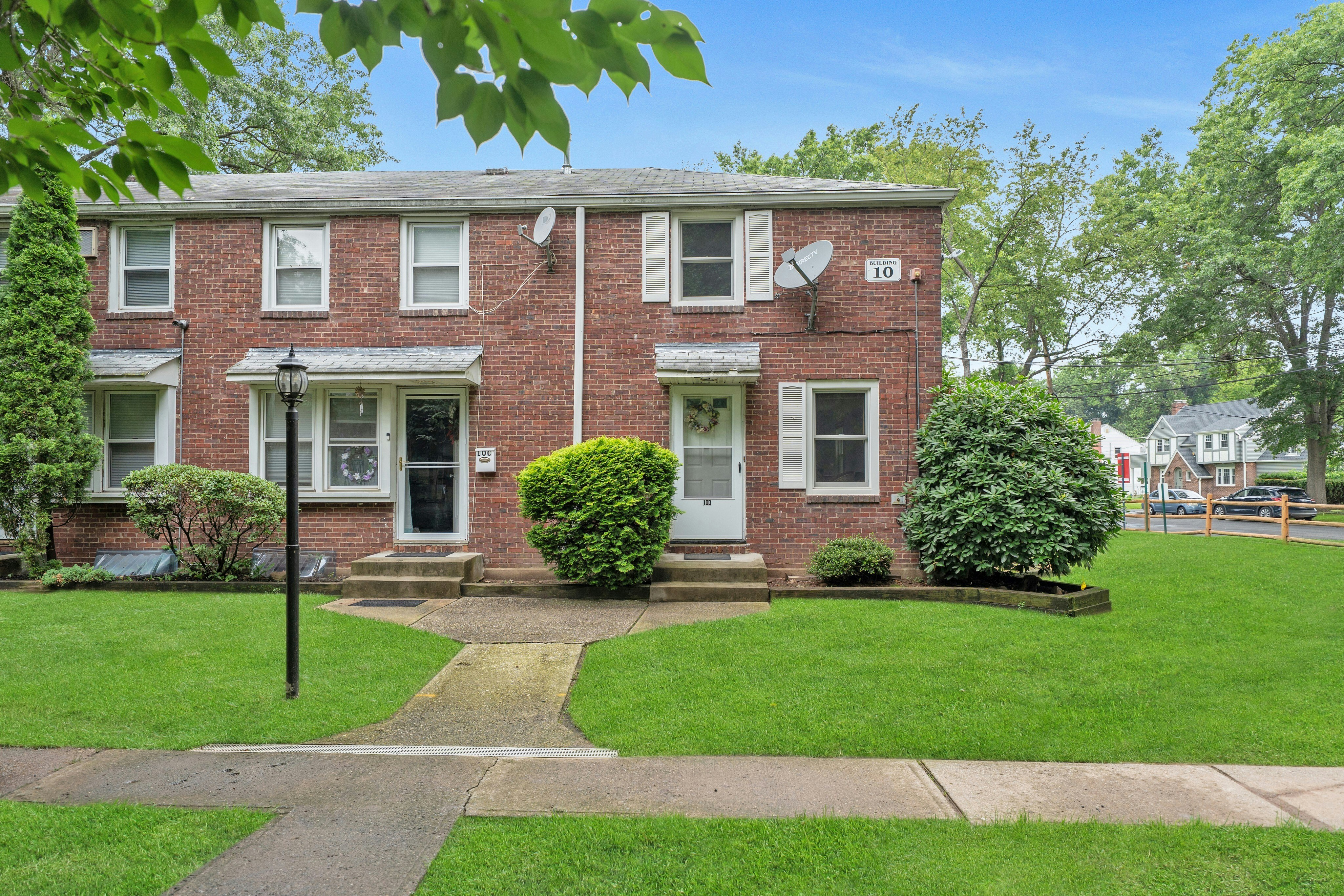 130 Glenbrook Parkway Unit 10D