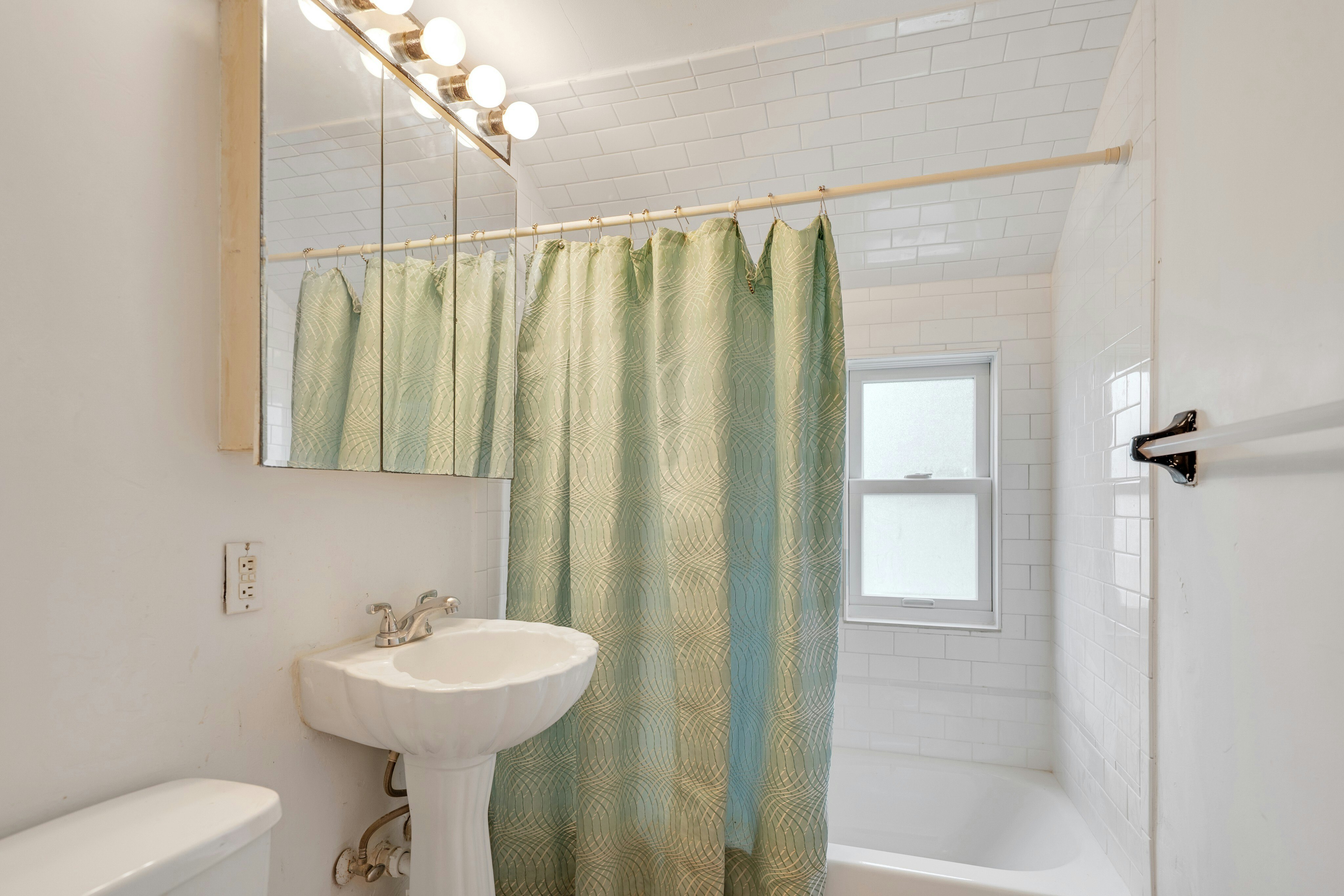 130 Glenbrook Parkway Unit 10D