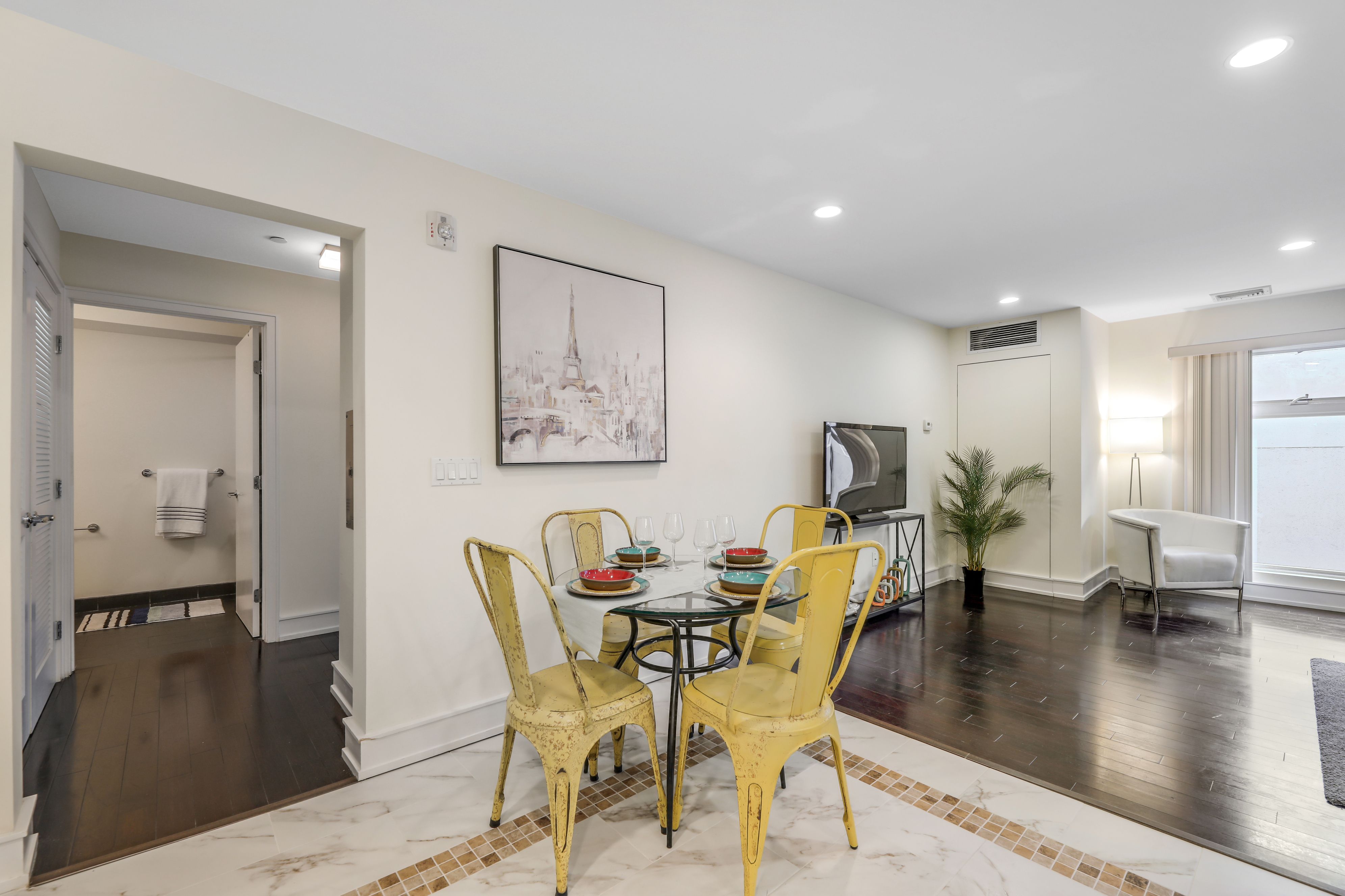 310 Cliff Lane #3C 