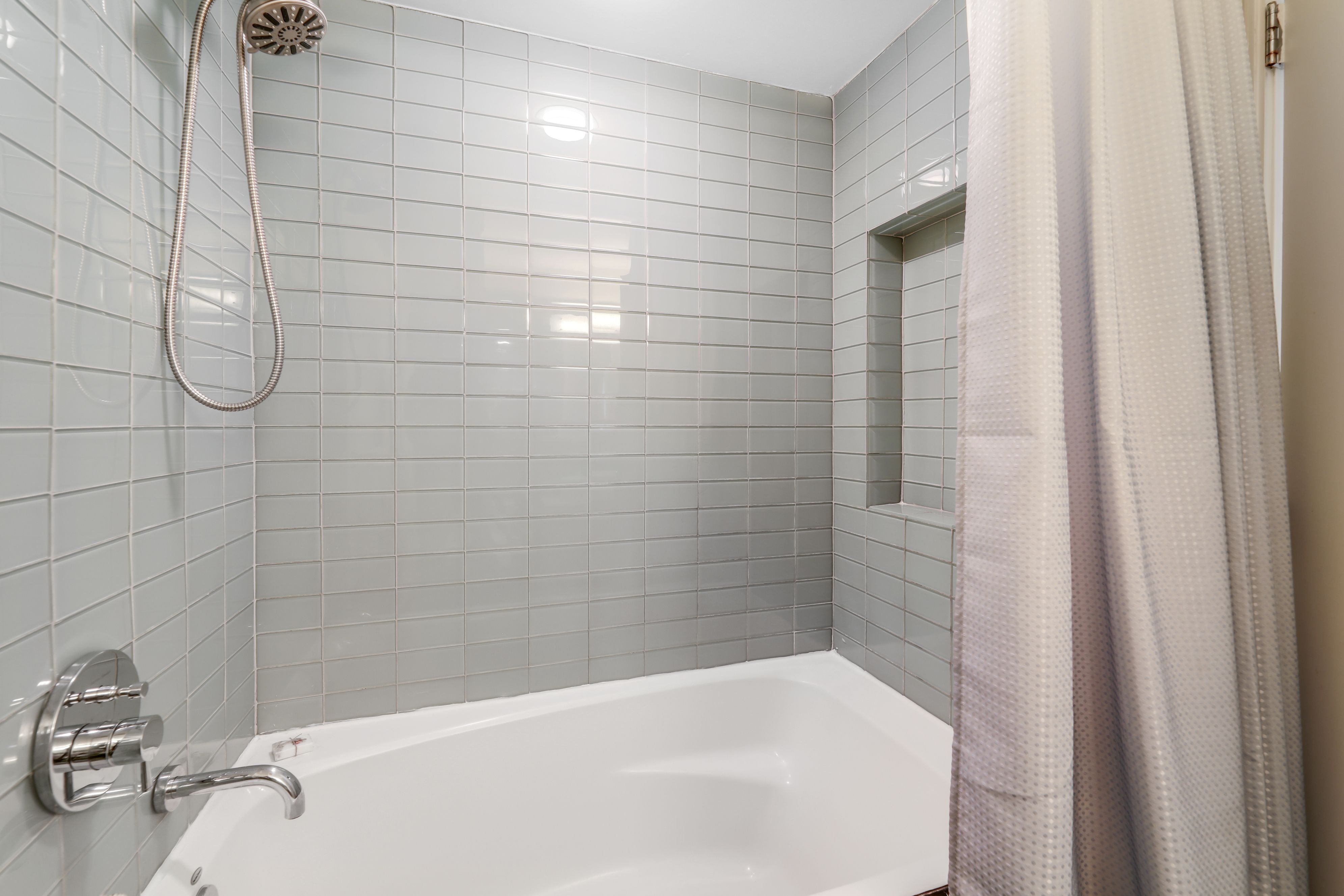 310 Cliff Lane #3C 