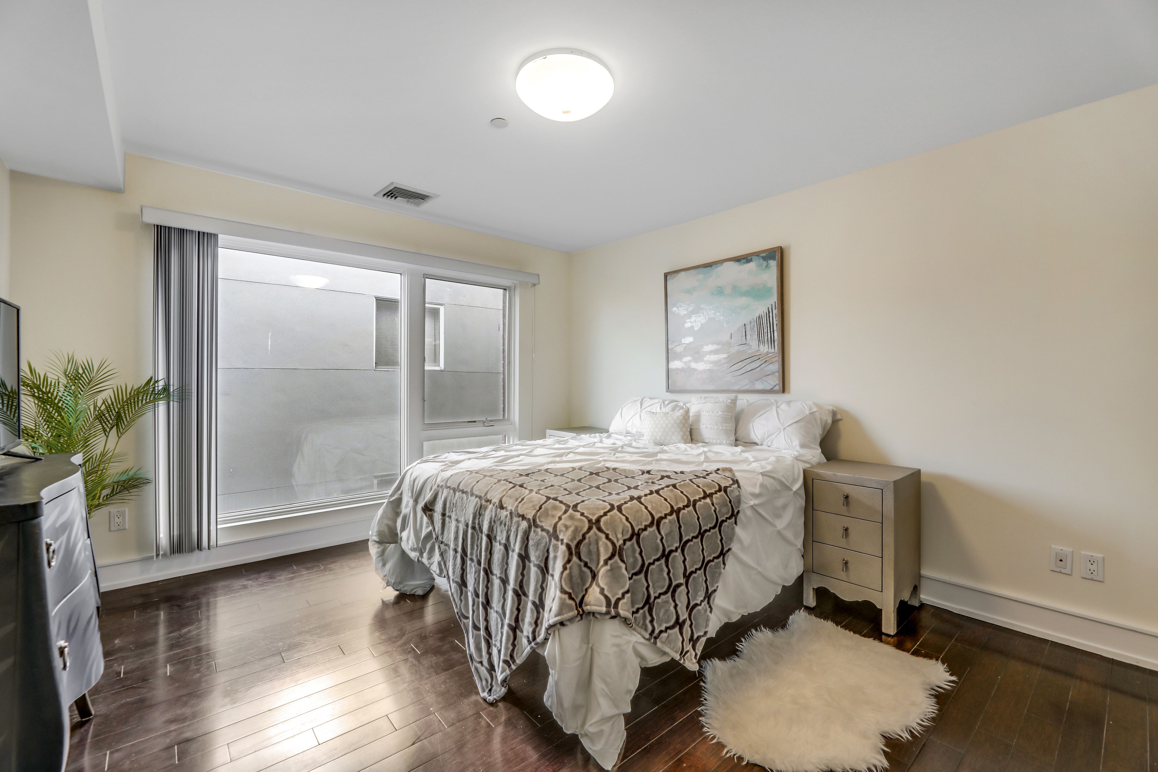 310 Cliff Lane #3C 
